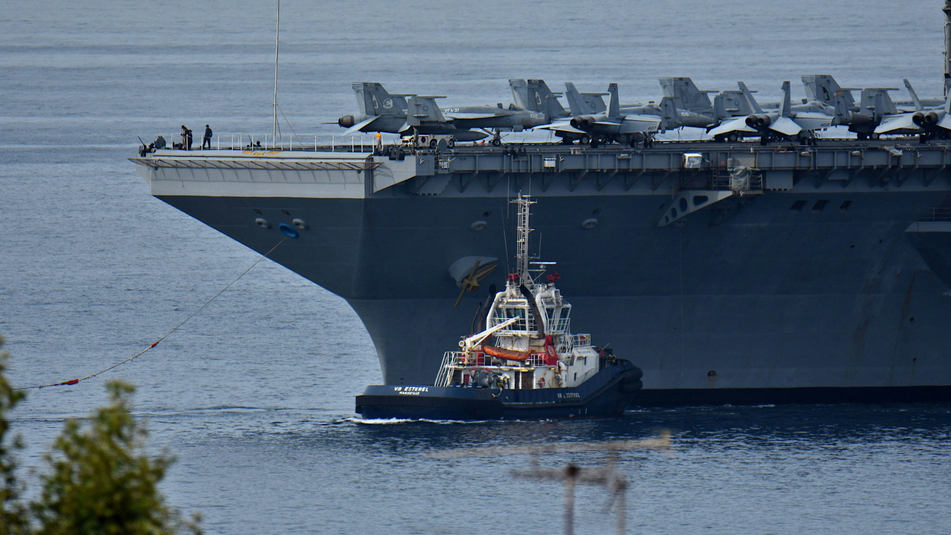 Heute.at - Frankreich plant Europas größtes Atomkriegsschiff