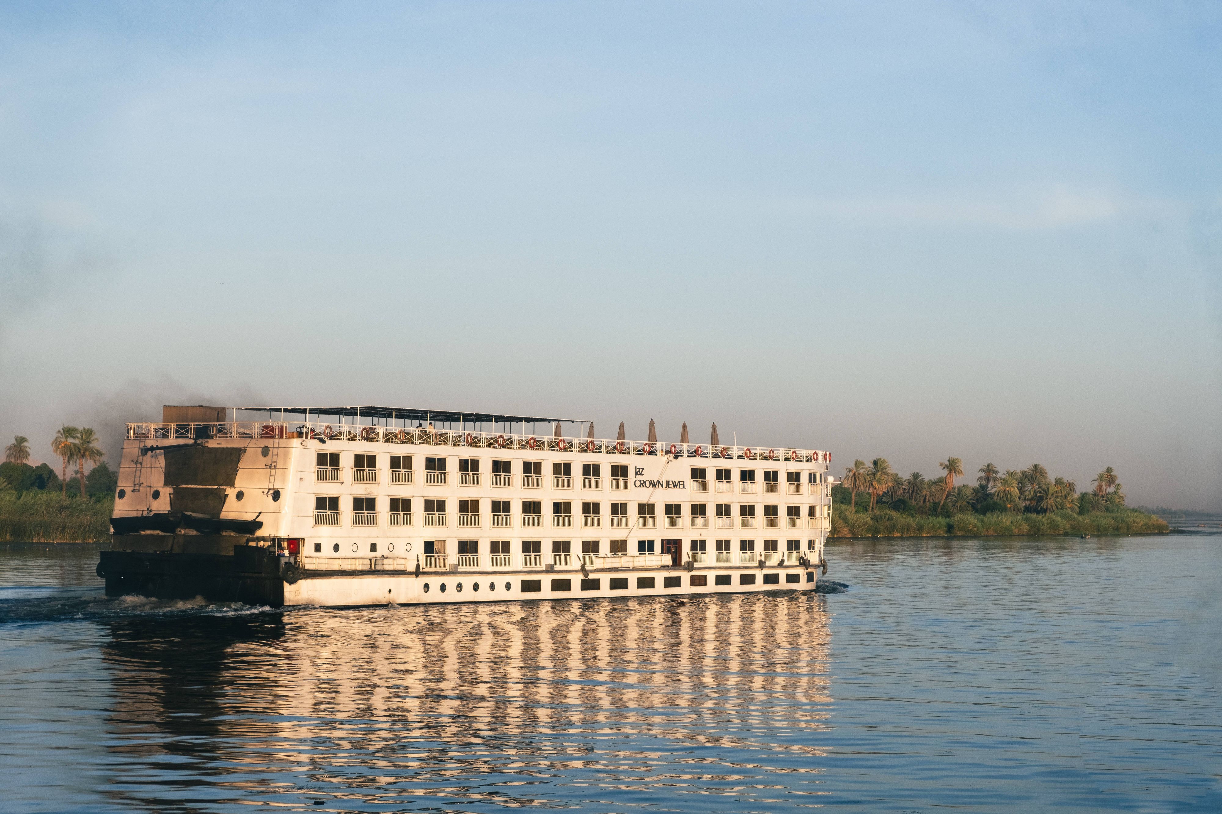 Die Kollision zweier Kreuzfahrtschiffe auf dem Nil ereignete sich am Sonntagabend um 19 Uhr Ortszeit.