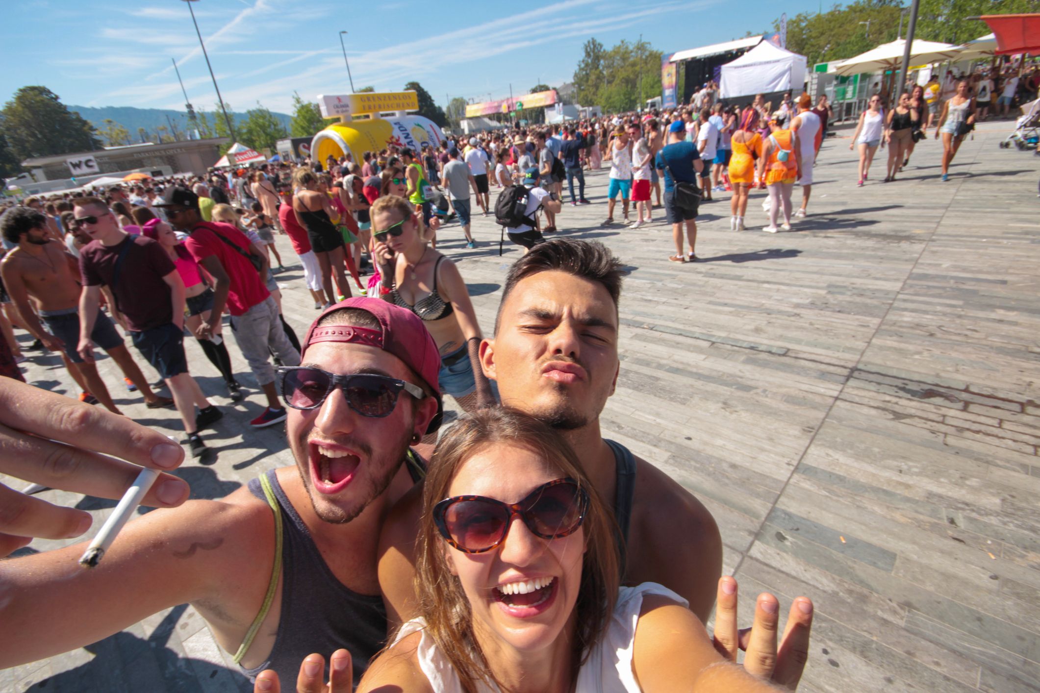 Vor allem am Street-Parade-Wochenende soll es in Zürich einen auffälligen Anstieg an Asylanträgen geben.