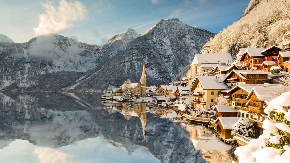 Heute.at - Wie Hochsommer – Hallstatt ächzt unter Touristenflut