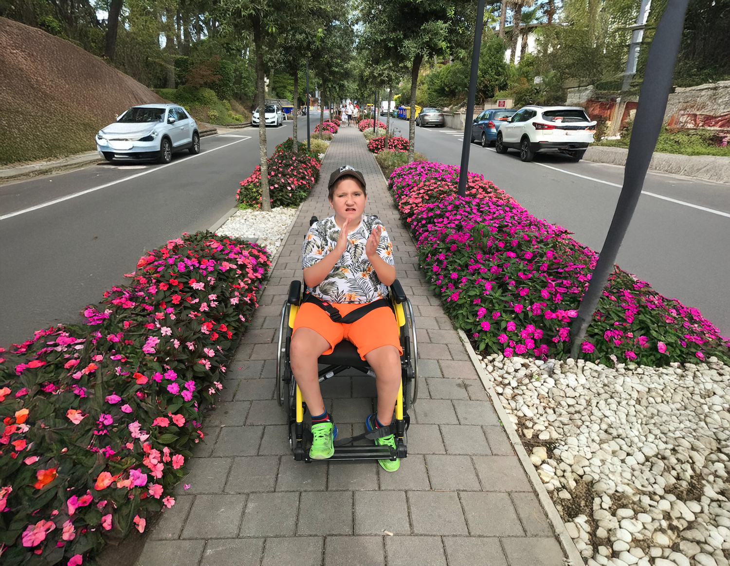 Heute.at - Rollstuhl ade? Samuel soll im neuen Jahr laufen können