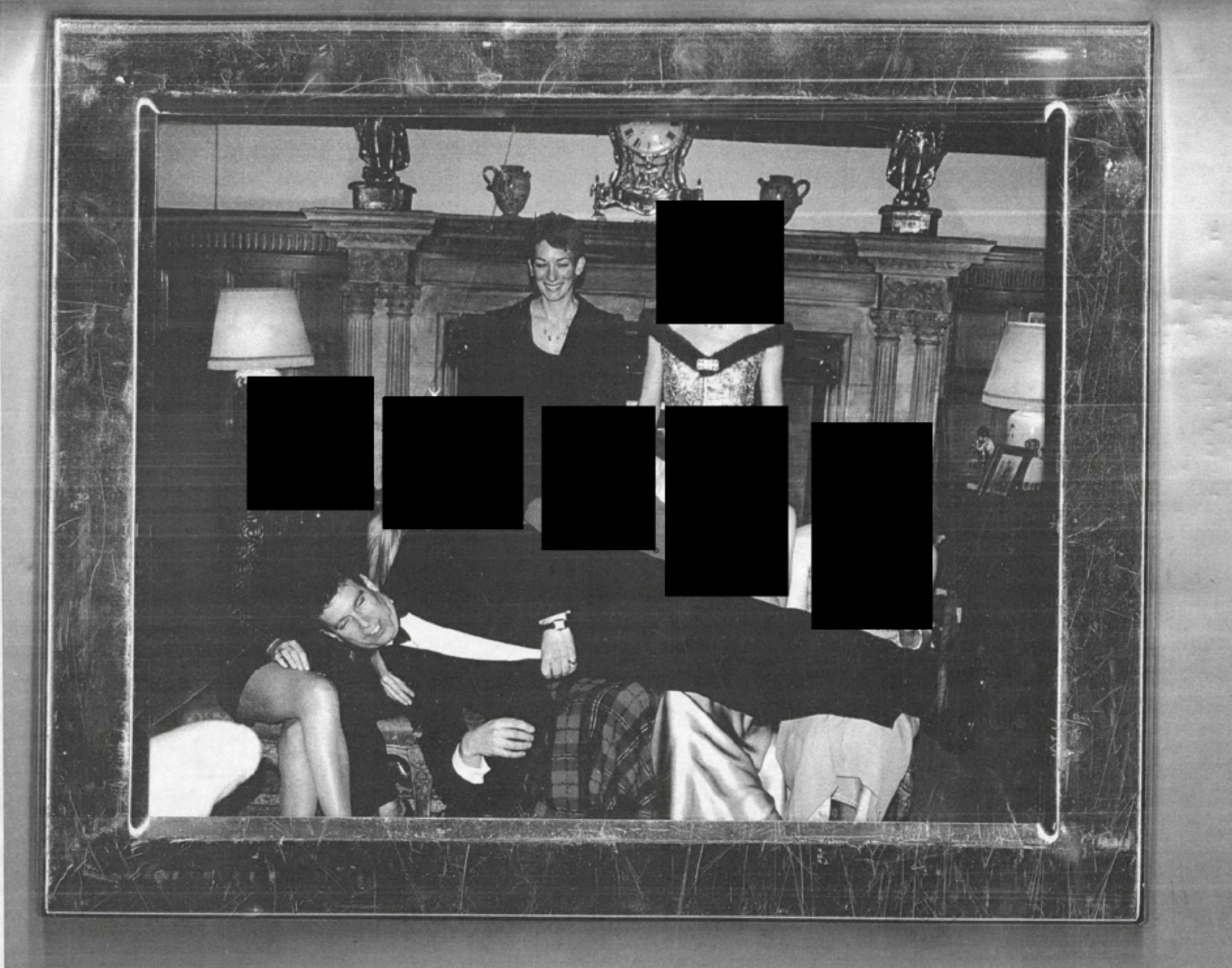 Heute.at - Andrew fragte: Hast du unanständige Freunde für mich?