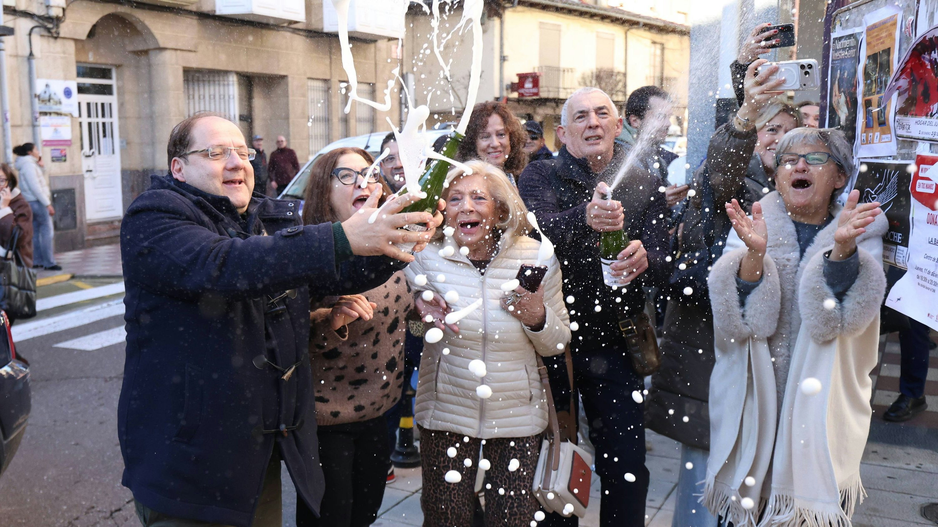 Heute.at - Spanisches Dorf nach Katastrophenjahr im Lotto-Glück