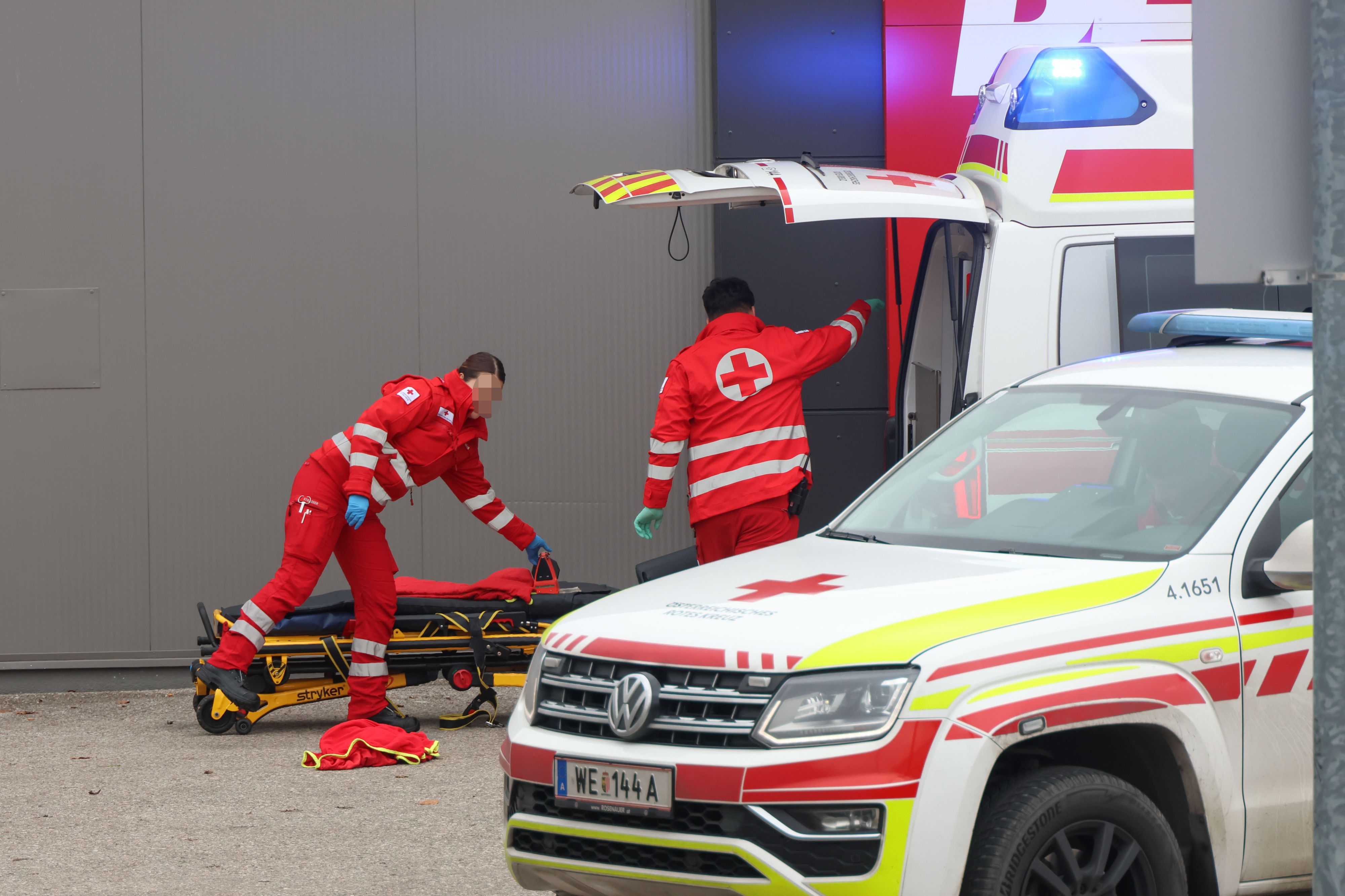 Heute.at - Frau (89) zündet Adventkranz an, dann passiert Unglück