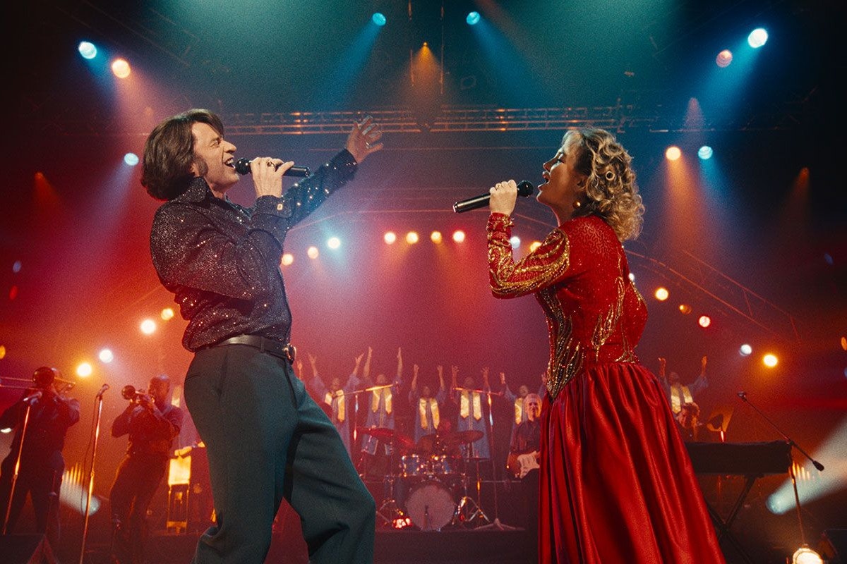 Singen und spielen einfach hinreißend: Hugh Jackman und Kate Hudson als Neil-Diamond-Epigonen