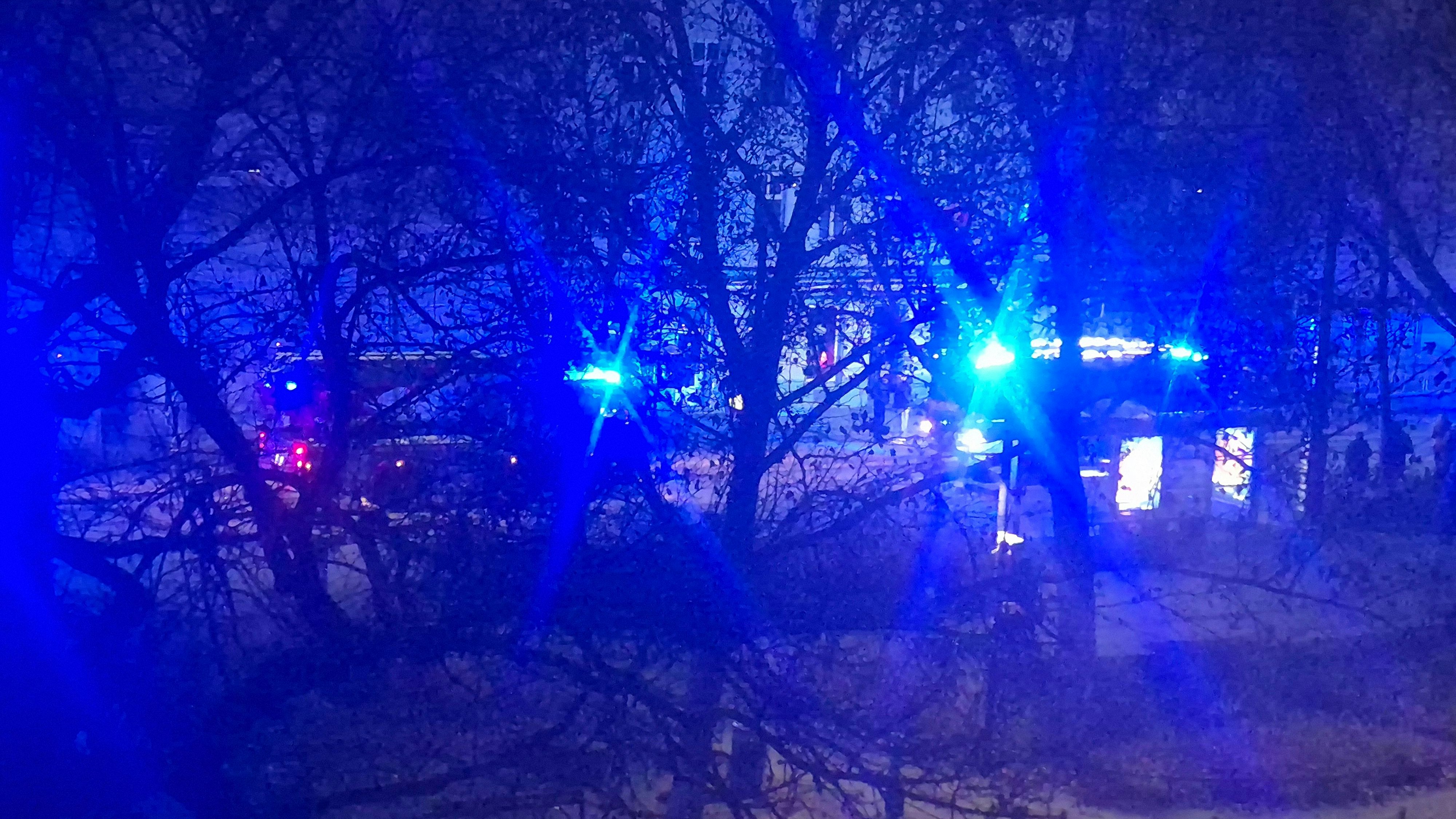 Heute.at - Feuer-Inferno in Wiener Wohnhaus! Drei Menschen befreit