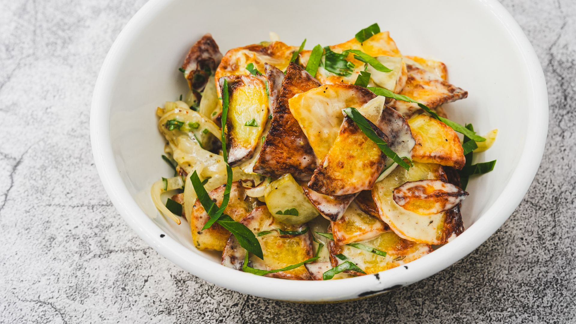 Heute.at - Kartoffelsalat vom Blech –  der Klassiker mal anders