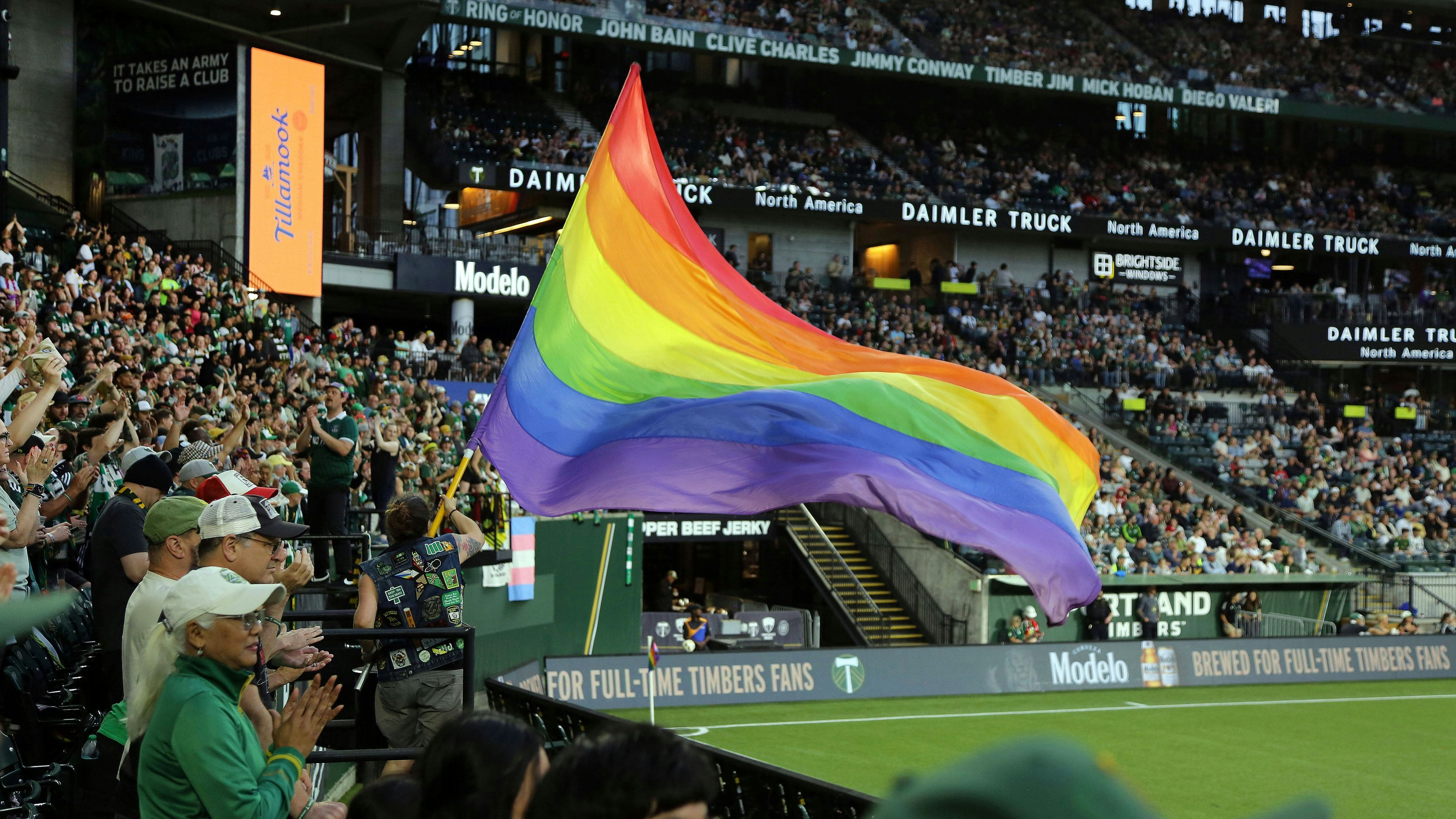 Heute.at - Iran will Pride-Spiel bei WM unbedingt verhindern