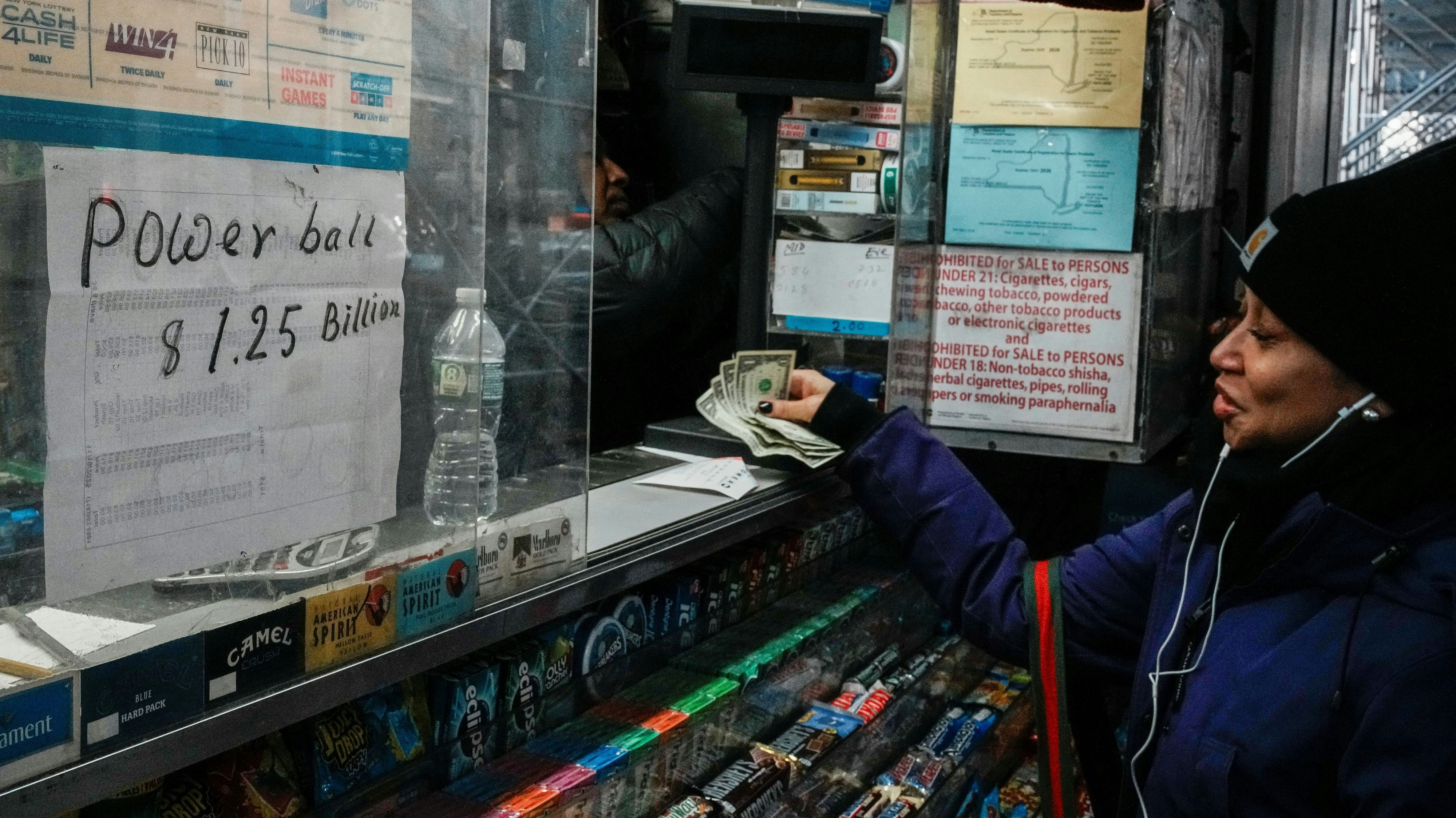 Heute.at - Mega-Jackpot! Lotto-Spieler gewinnt 1,5 Milliarden Euro