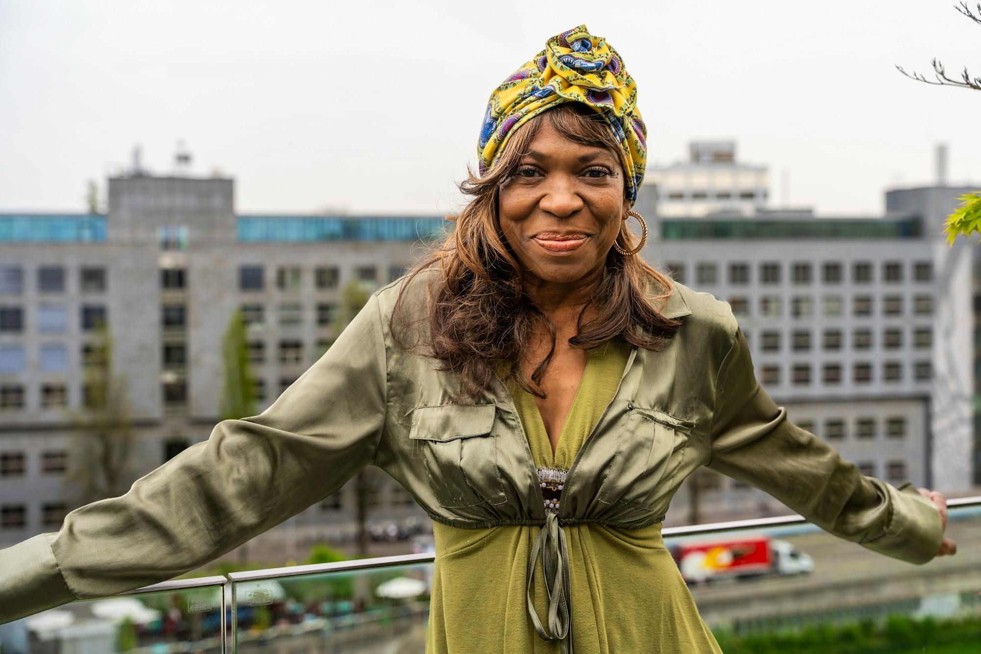 Lori Glori sang die Melodien von 