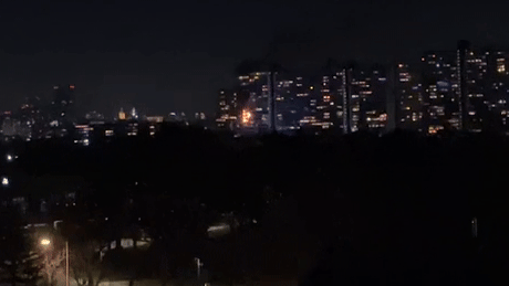 Heute.at - Flammen-Inferno in Wiener Hochhaus fordert 1 Todesopfer