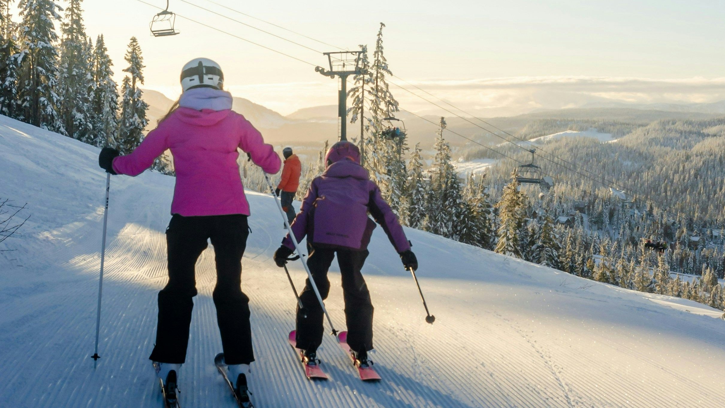 Heute.at - 10 Tipps für den richtig gepackten Skiurlaubs-Koffer