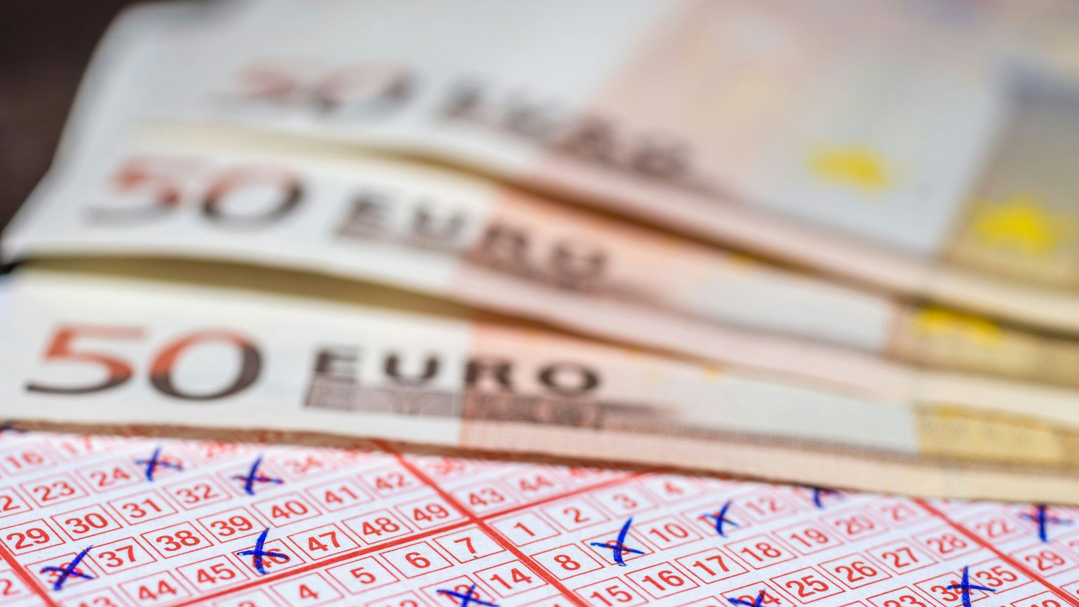 Heute.at - Doppeljackpot zu Silvester – 2 Millionen Euro warten