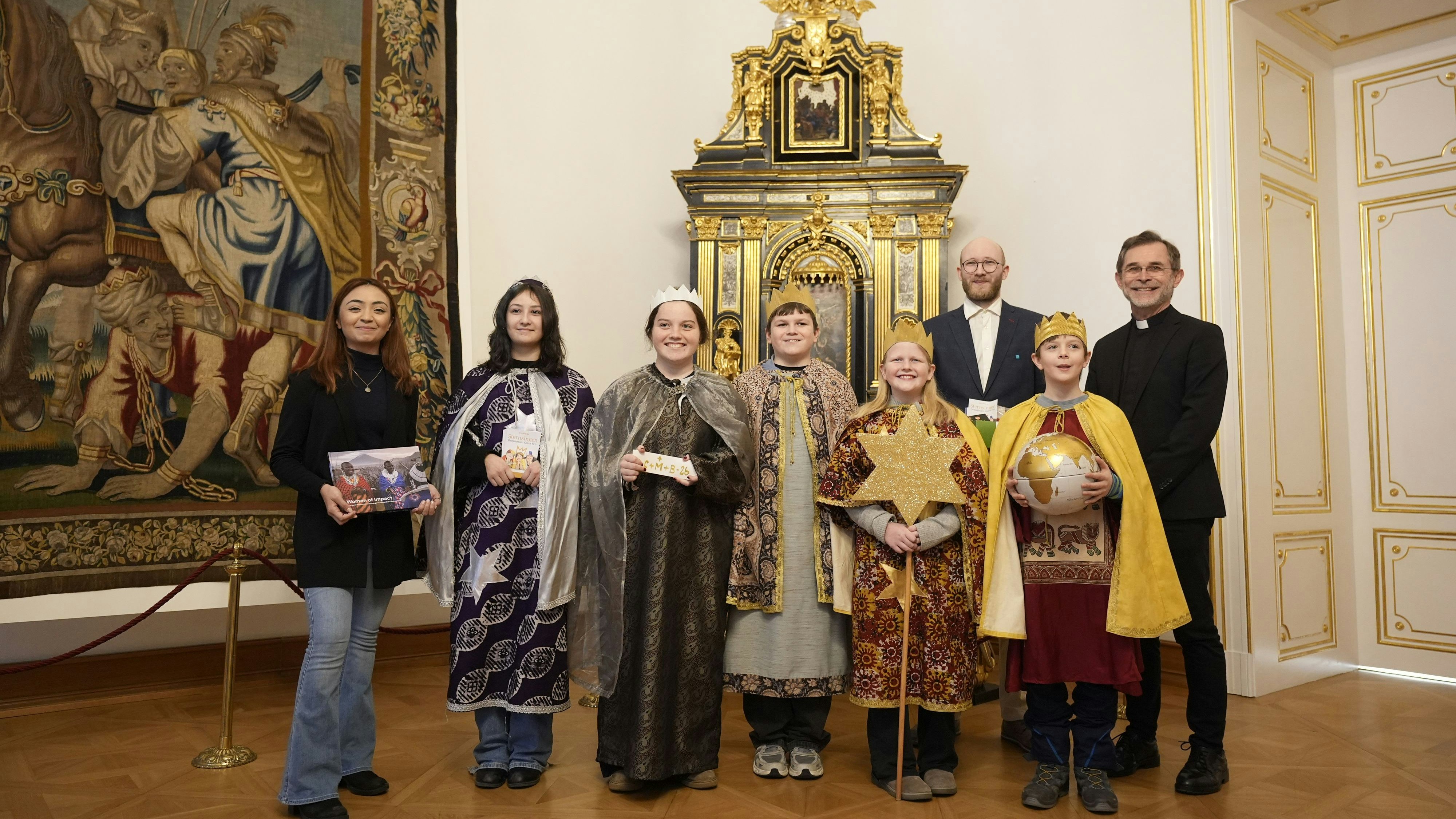 Sternsinger im Erzbischöflichen Palais in Wien.