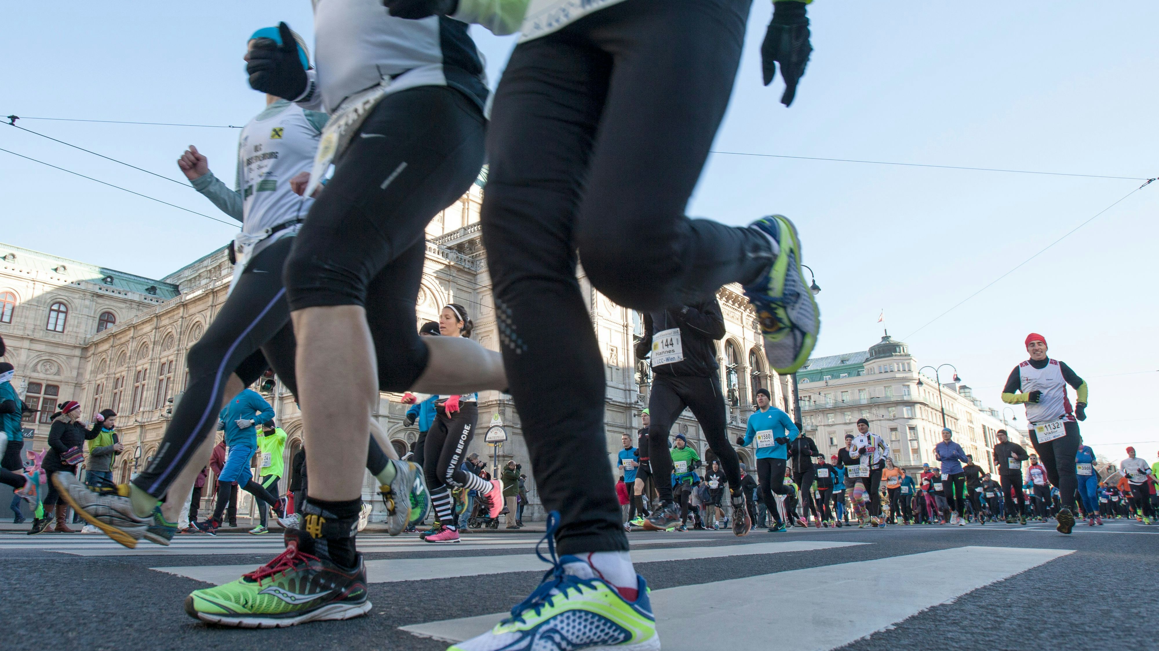 Heute.at - Experten warnen – hier drohen Staus zum Jahreswechsel