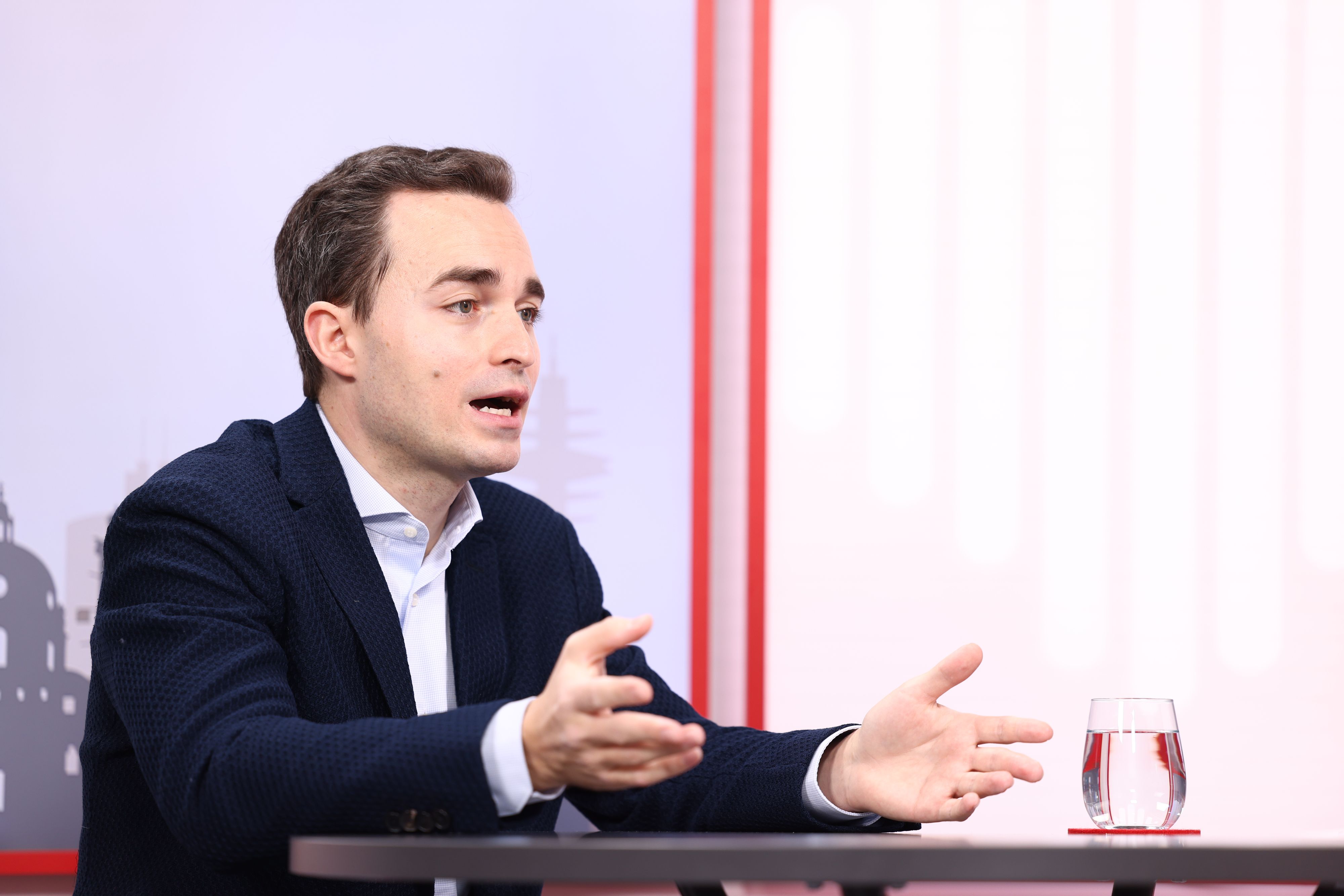 Heute.at - Größter Geburtstag Wiens für Asyl-Familien am 1.1.