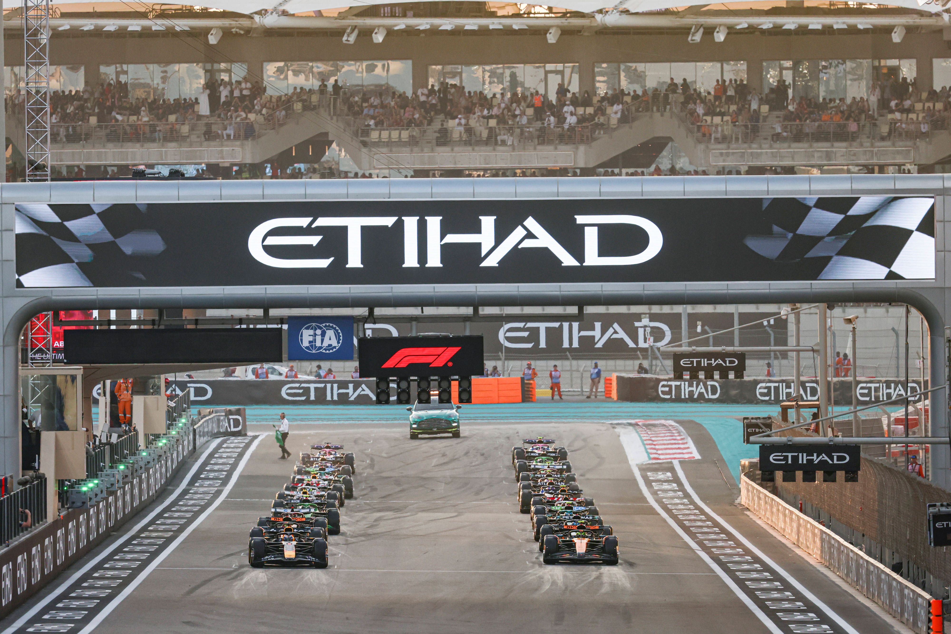 Heute.at - So viel zahlt Verstappen, um in F1 fahren zu dürfen