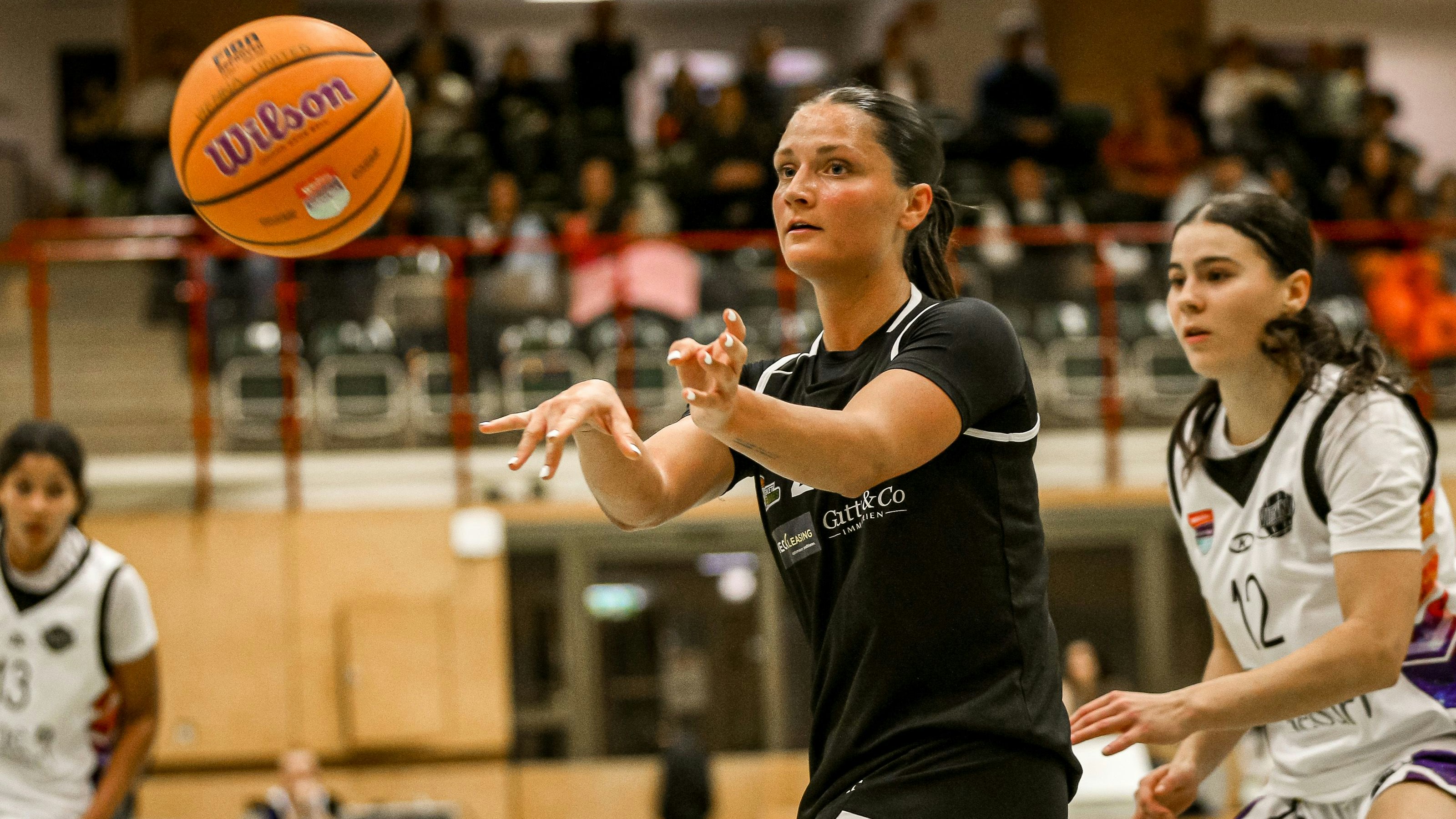 Heute.at - Nach Horror-Unfall kämpft Wienerin um Cup-Titel