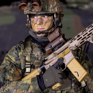 Wieso Europas Generäle die Bevölkerung vor einem Krieg warnen