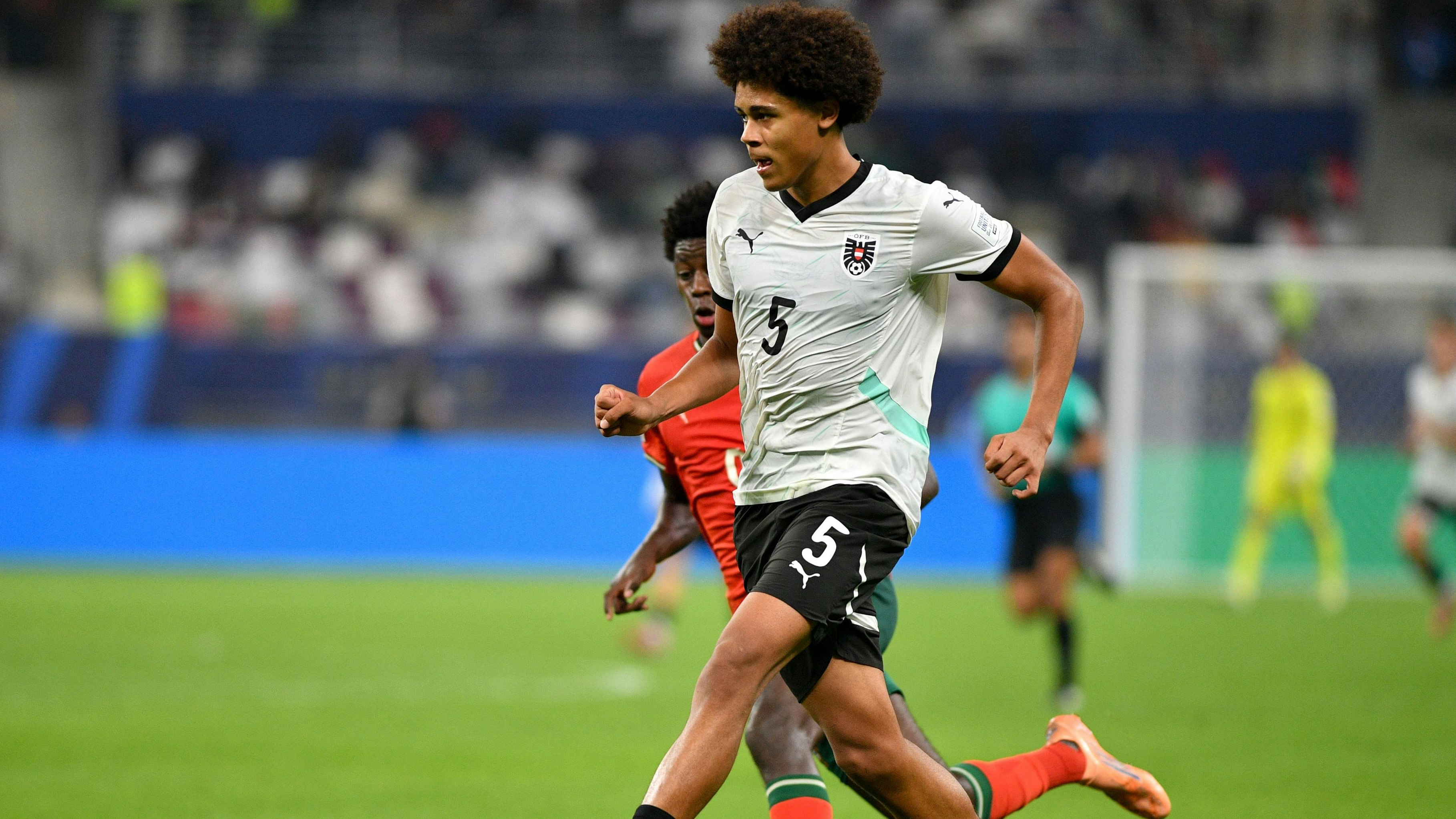 Millionen-Deal: WM-Held Ndukwe vor Transfer zu Topklub