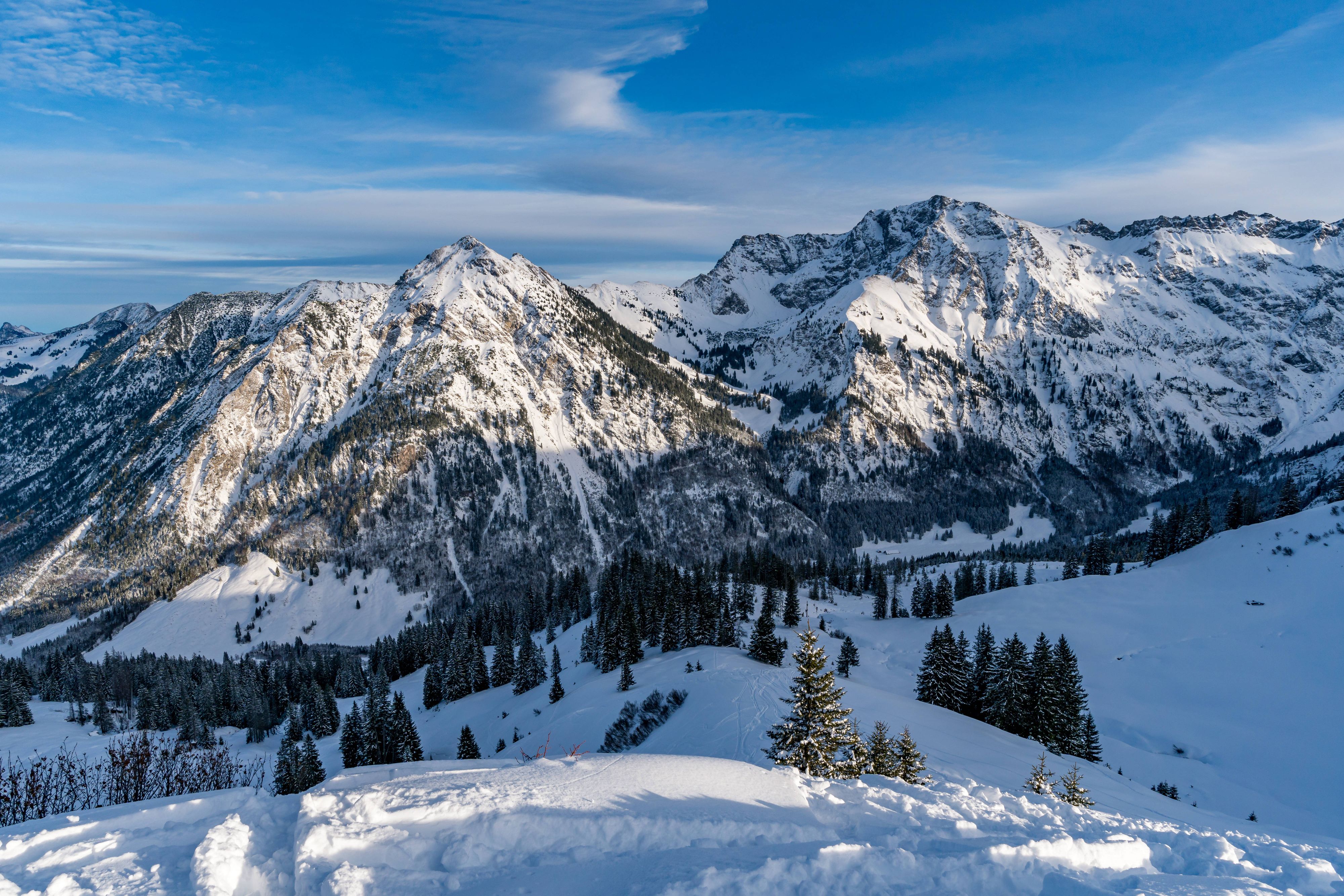 Heute.at - Tragödie in Bayern – Wanderer (60) stürzt in den Tod