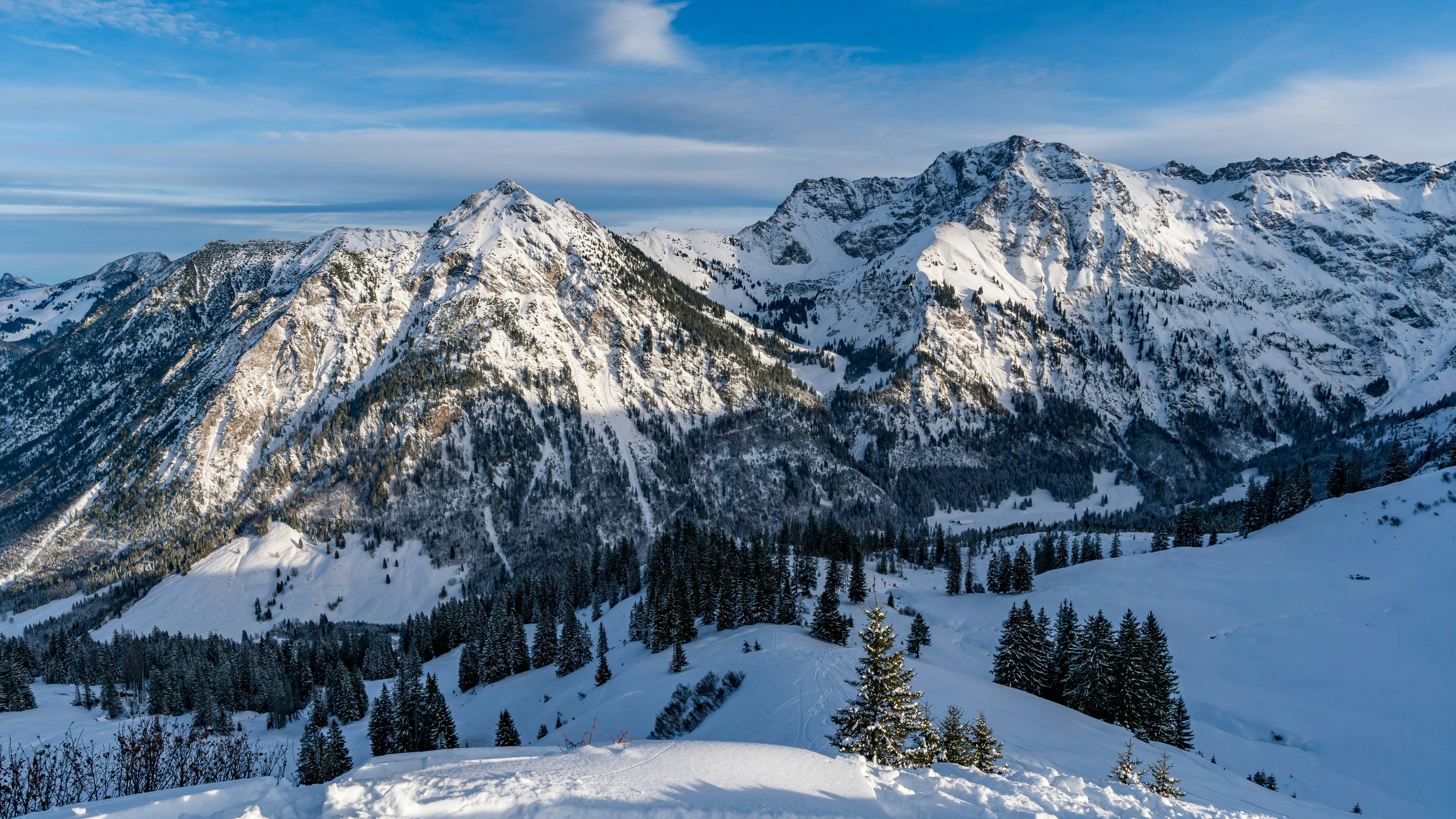 Heute.at - Tragödie in Bayern – Wanderer (60) stürzt in den Tod
