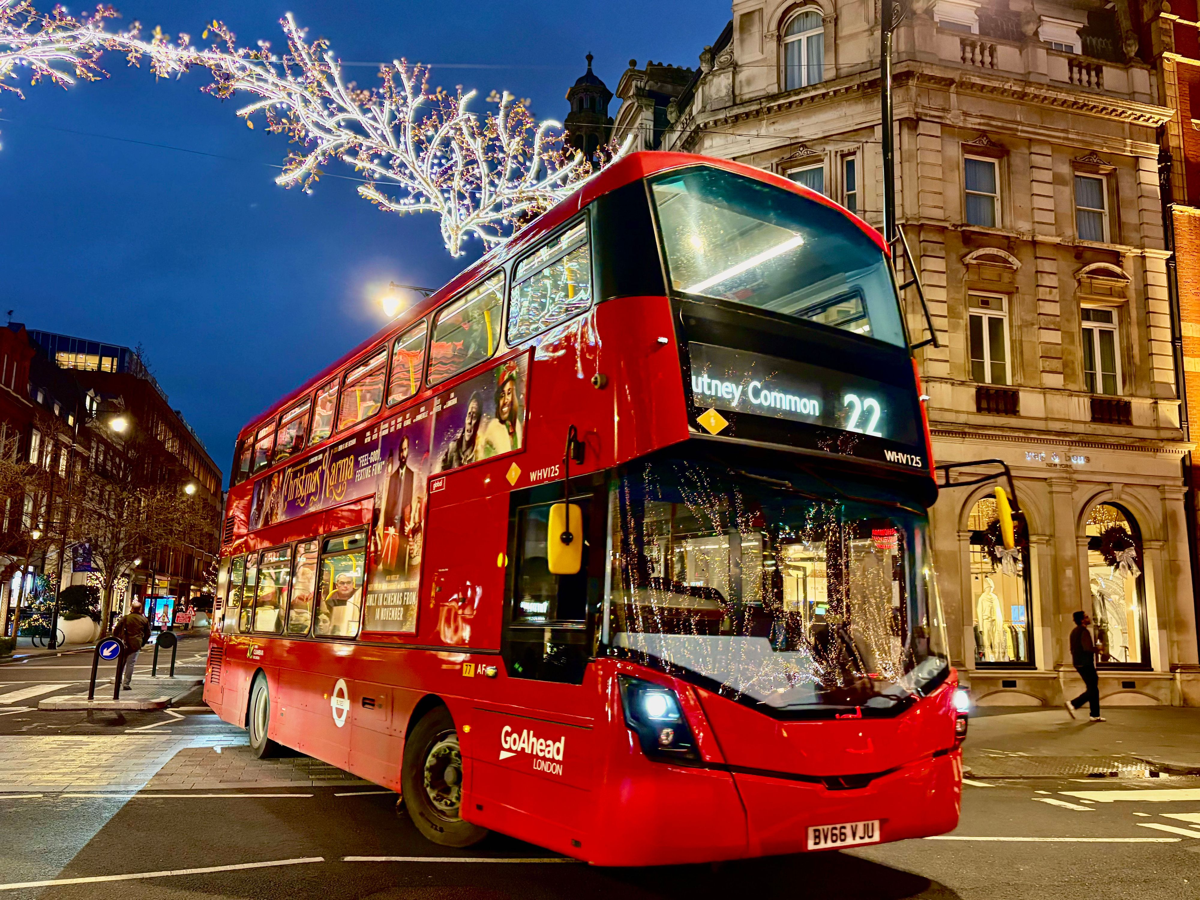 Heute.at - Pärchen hat heißen Sex im Bus – Polizei lässt das kalt