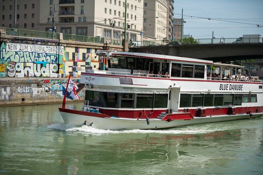 Heute.at - Rekordjahr! Über 310.000 Gäste genossen Donau-Fahrten