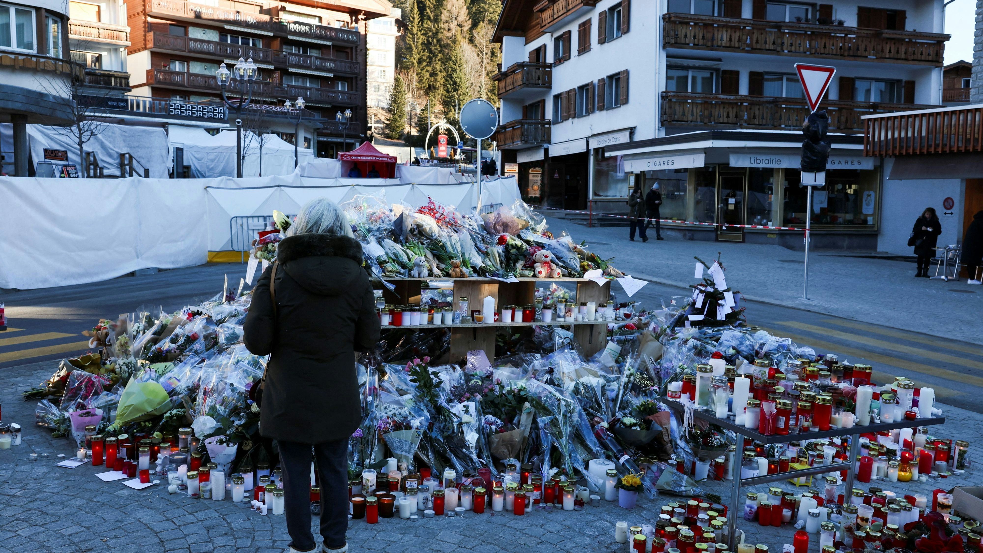 Heute.at - Betreiber von Todes-Bar bleiben auf freiem Fuß