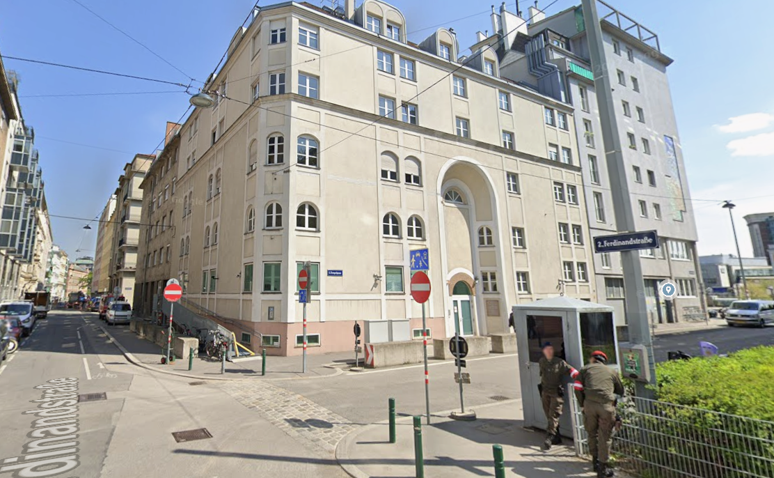 Heute.at - Polizei-Einsatz! Granate bei Synagoge in Wien abgelegt