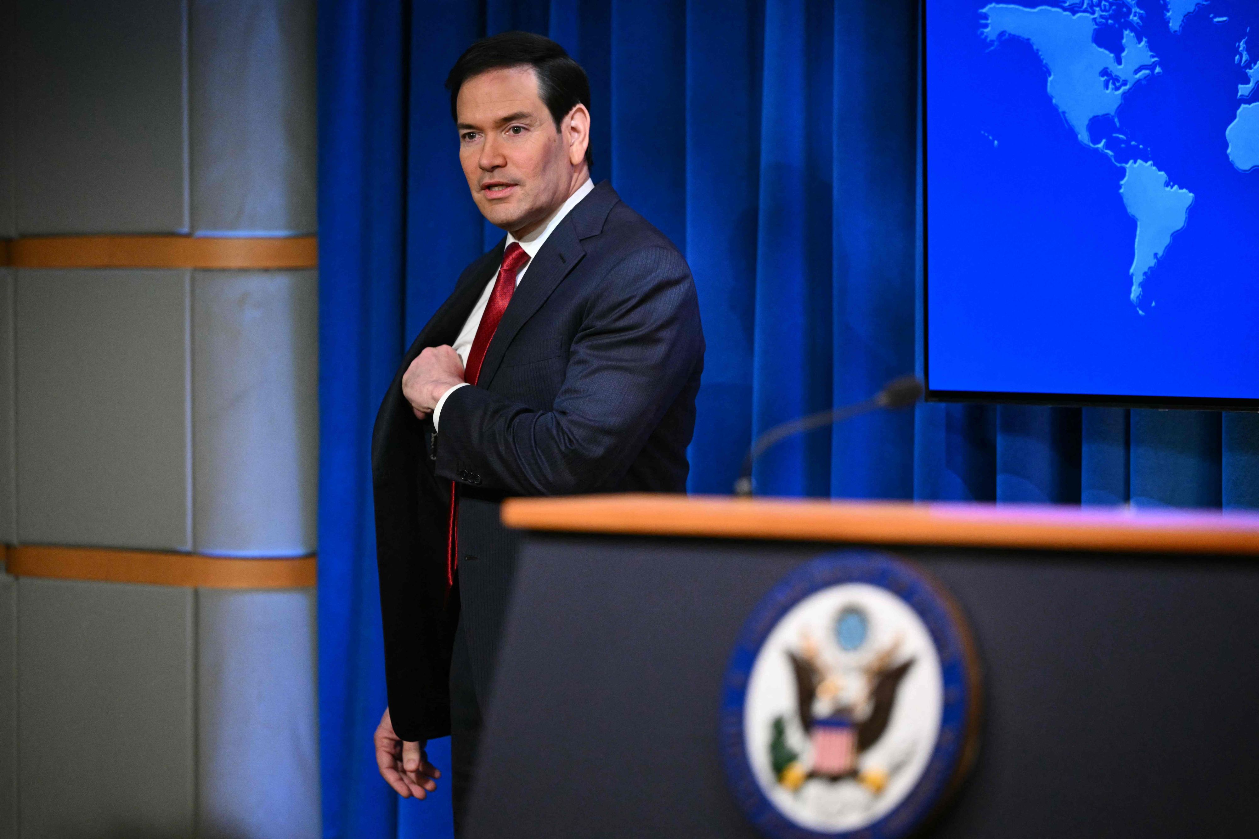 Möchte europäische Bürger vom Internet aussperren, wenn die EU nicht spurt: US-Außenminister Marco Rubio