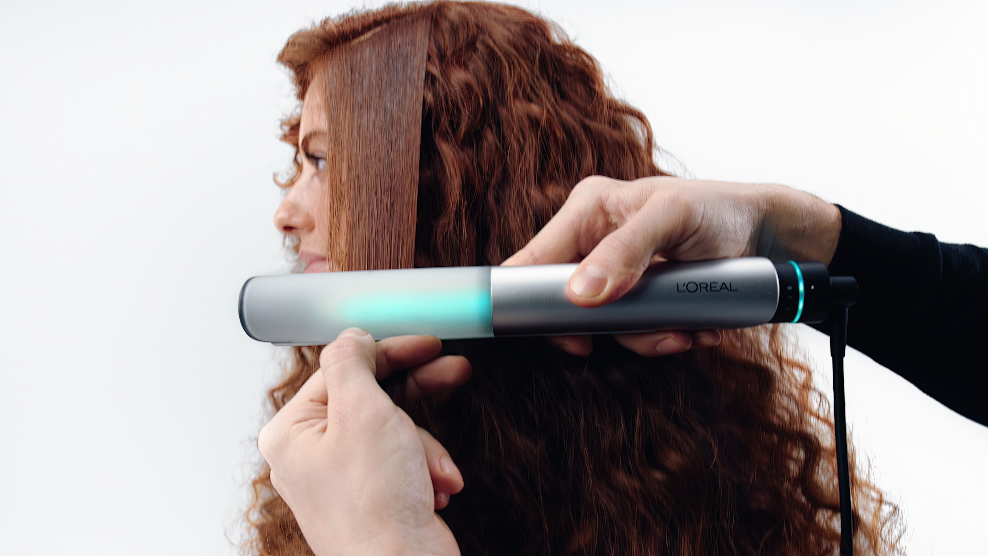 Heute.at - Die Beauty-Zukunft: Haare werden mit Licht geglättet