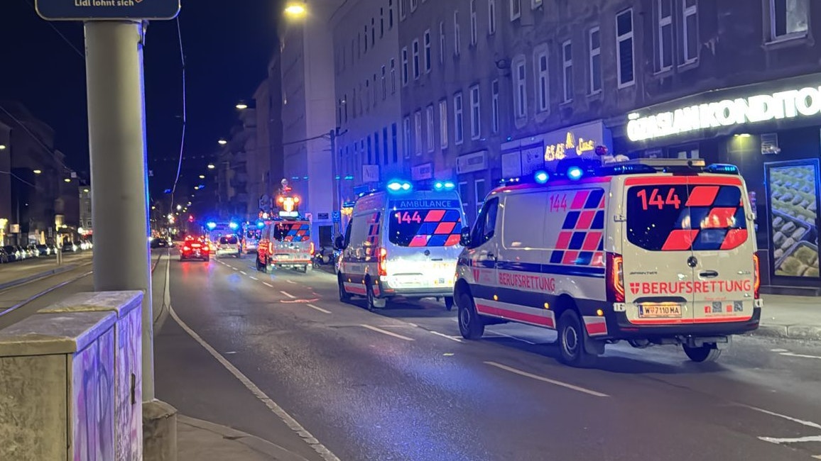 Heute.at - Kellerbrand in Wiener Wohnhaus – 16 Personen evakuiert
