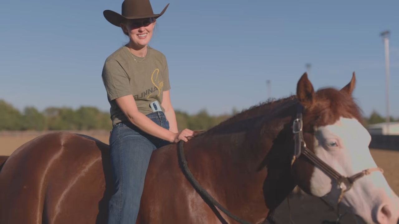 Heute.at - Seltenes Video: Gina Schumacher zeigt ihr Texas-Leben