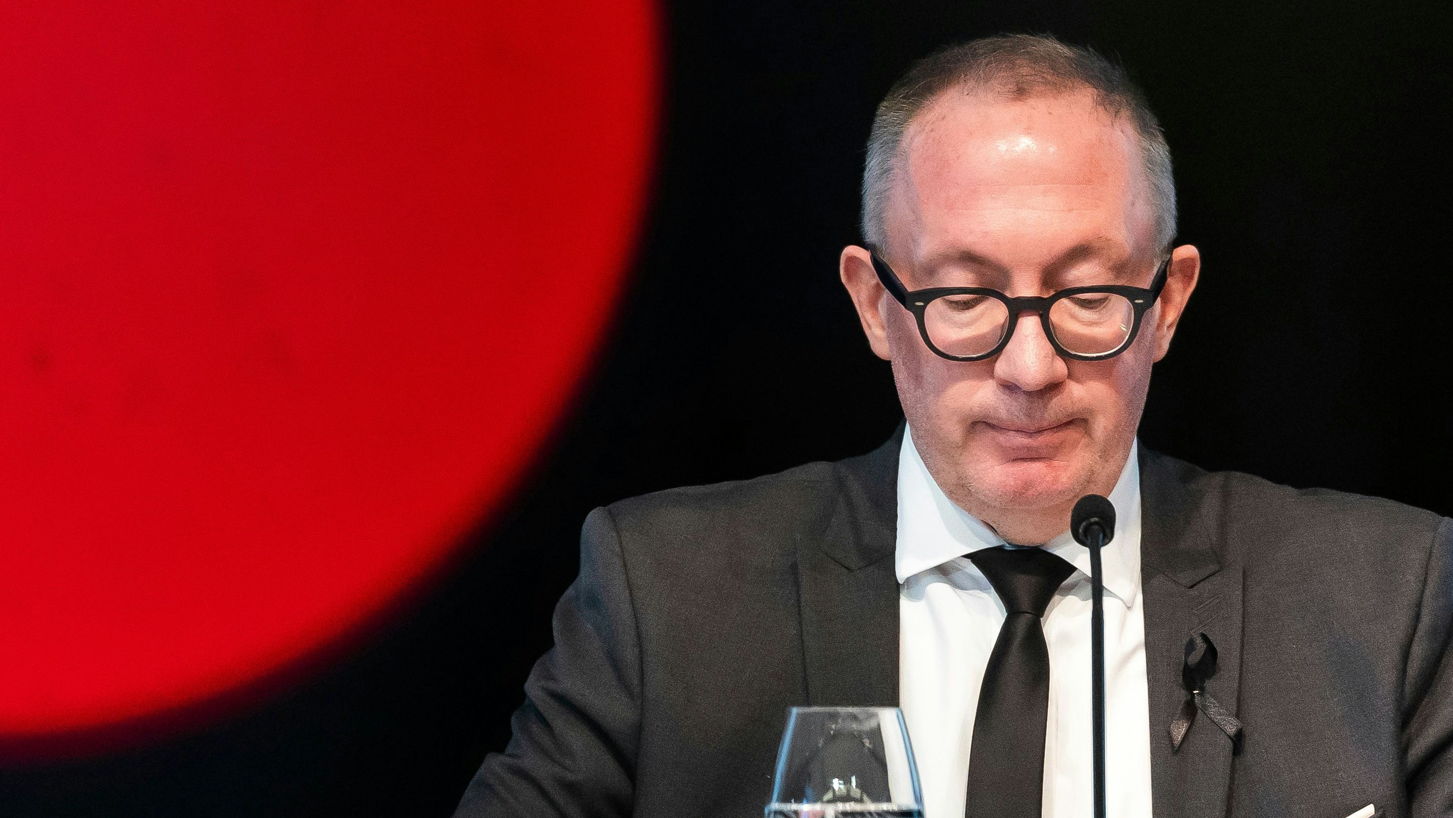 Heute.at - 40 Tote, aber Gemeinde sieht sich selbst als Opfer