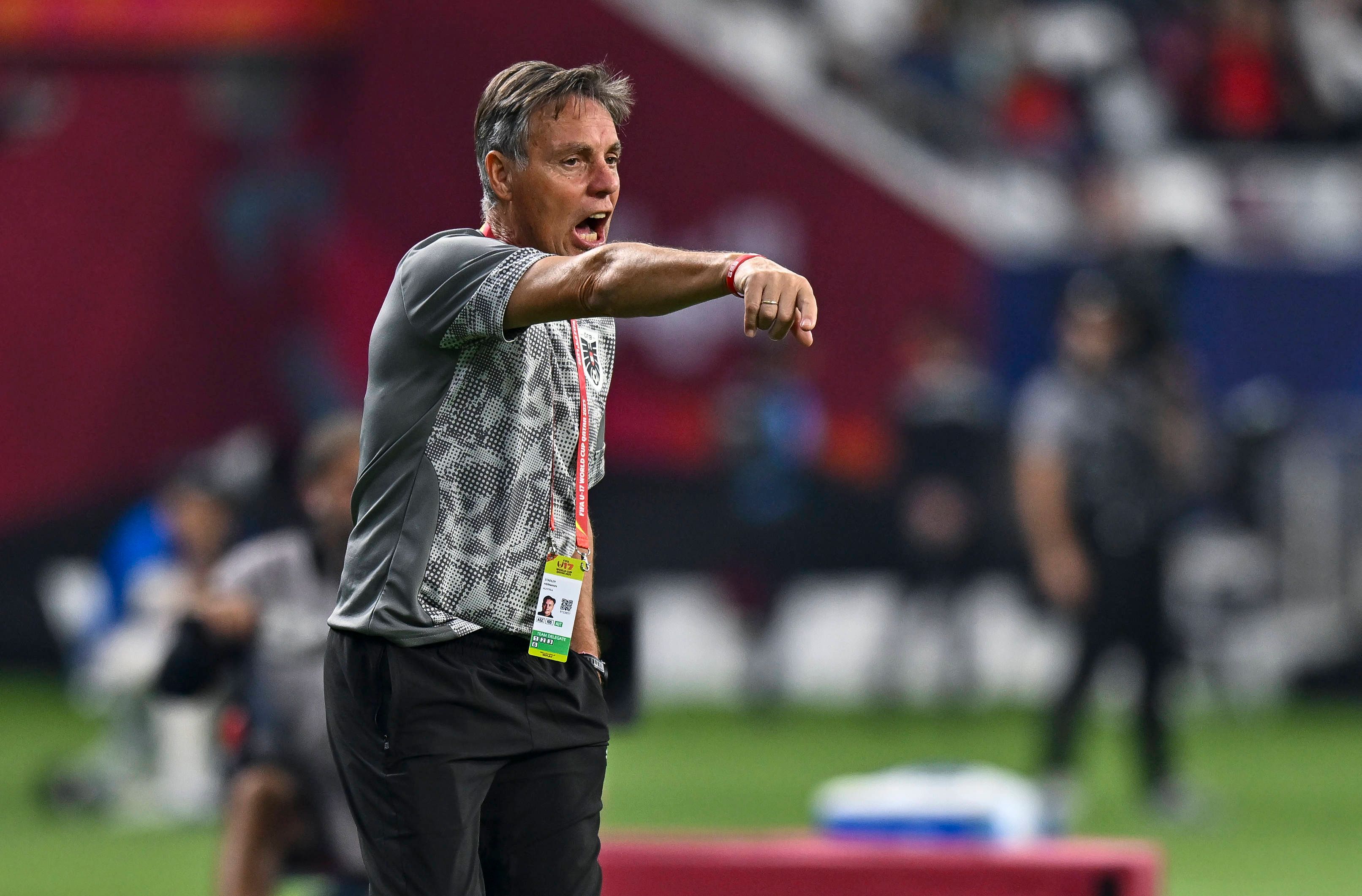 Heute.at - U-17-Trainer zweifelt an Wechsel von WM-Held Ndukwe