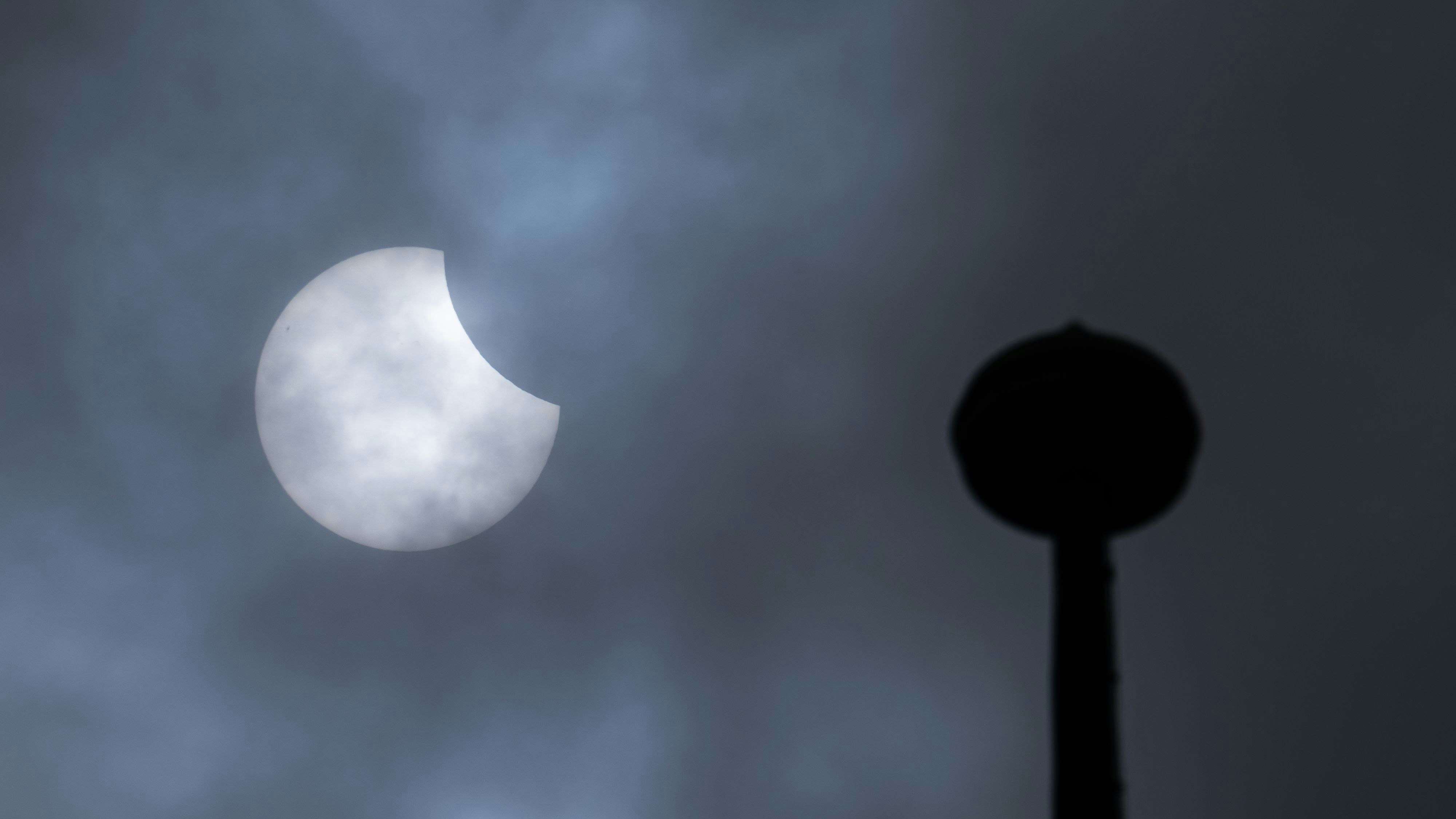 EIne partielle Sonnenfinsternis ist im August über Österreich zu sehen (Symbolbild)