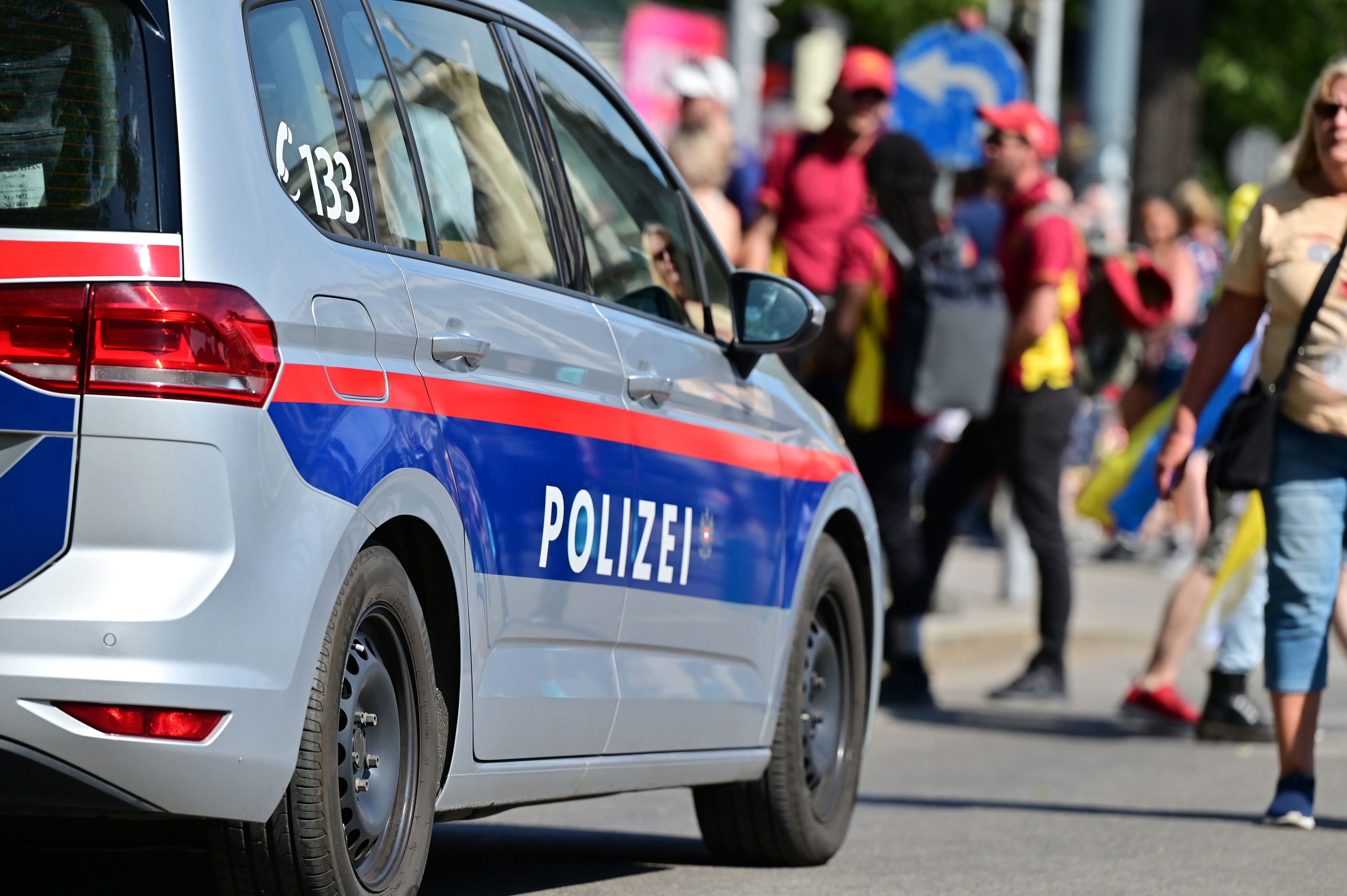 Heute.at - Der Kiwara, so ein Trottel! – Mann muss 200 € zahlen