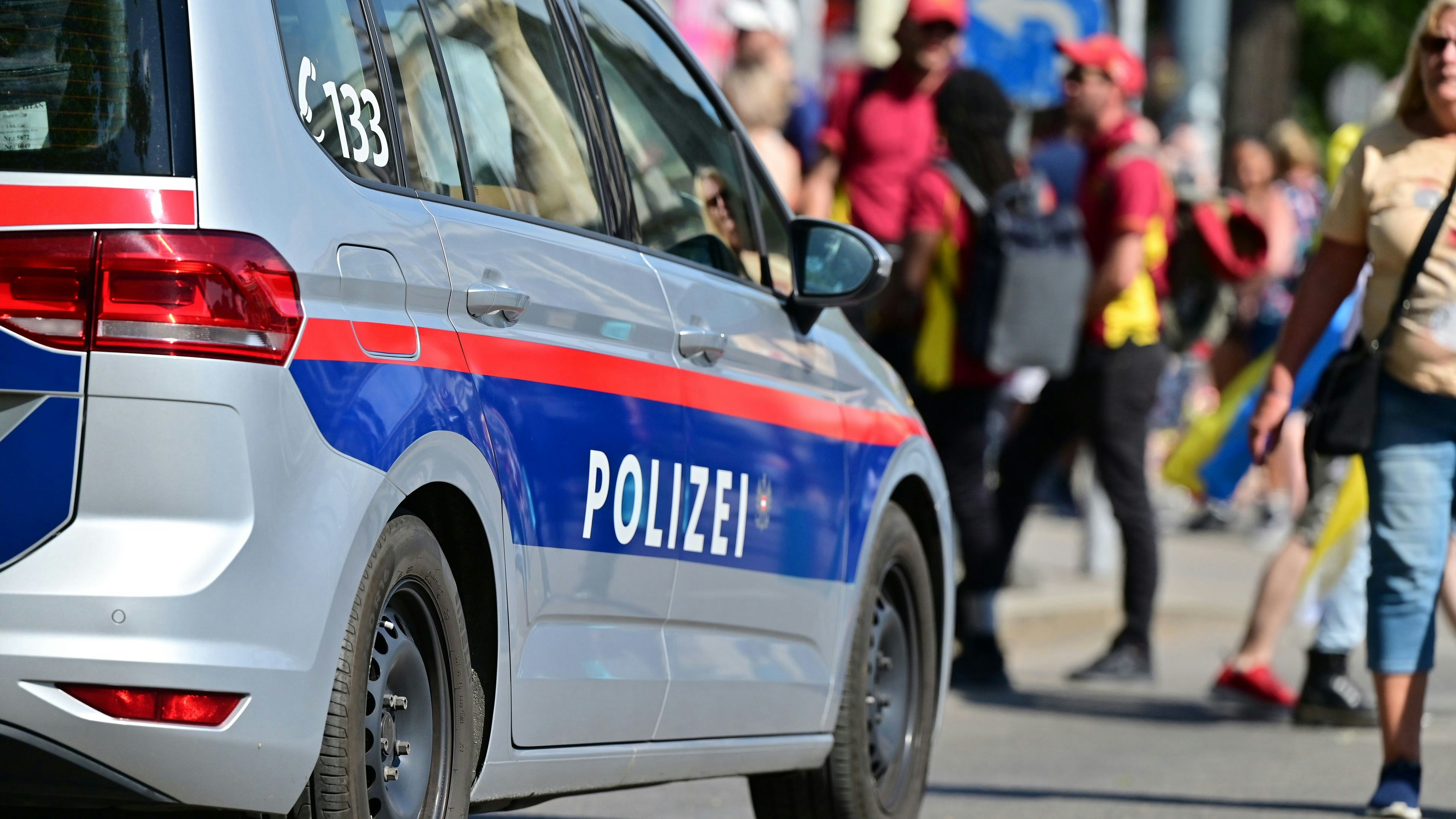 Heute.at - Der Kiwara, so ein Trottel! – Mann muss 200 € zahlen