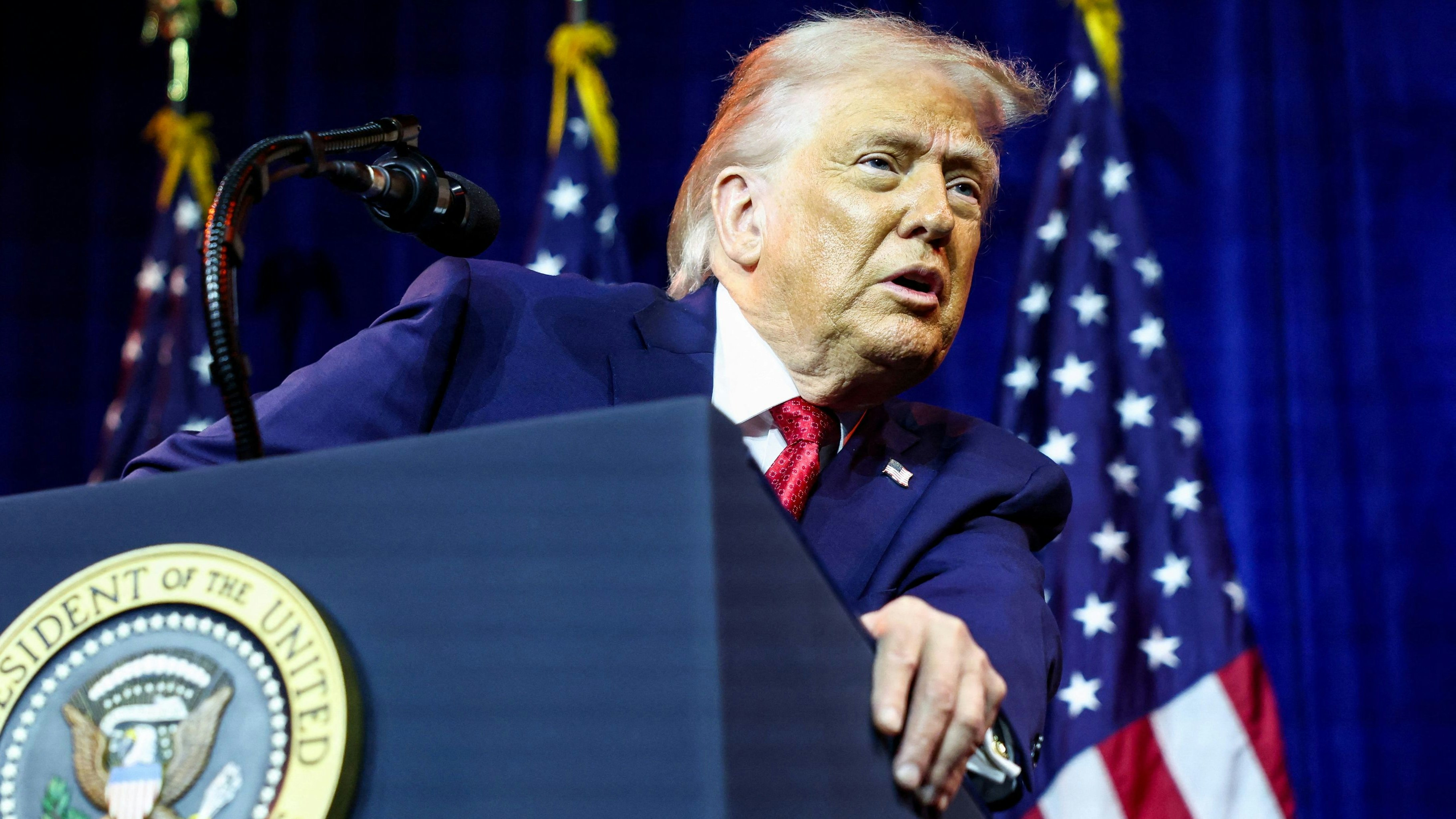 Heute.at - Trump bebt vor Wut – US-Senat schränkt seine Macht ein