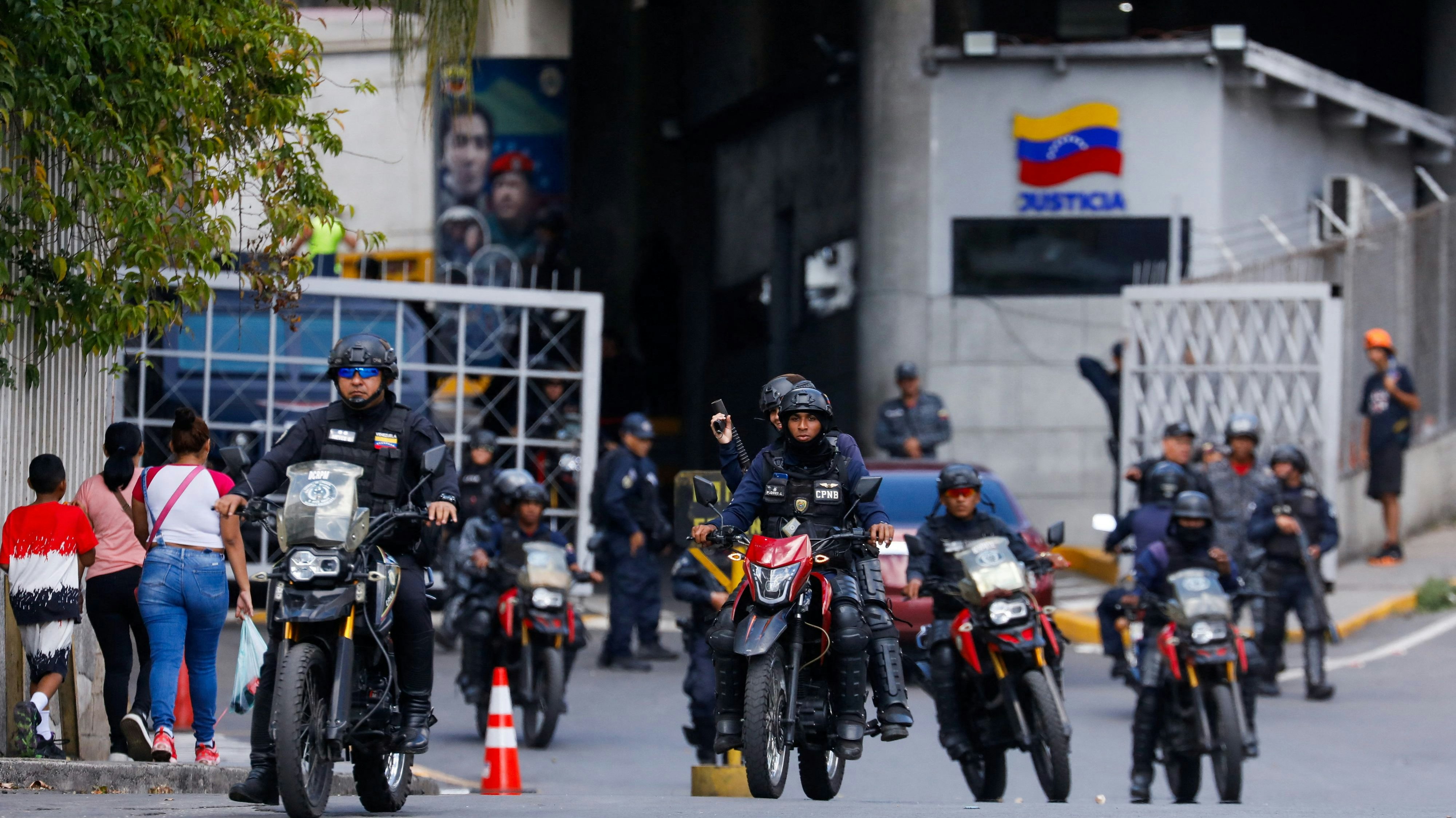 Heute.at - Venezuelas Regierung lässt zahlreiche Häftlinge frei