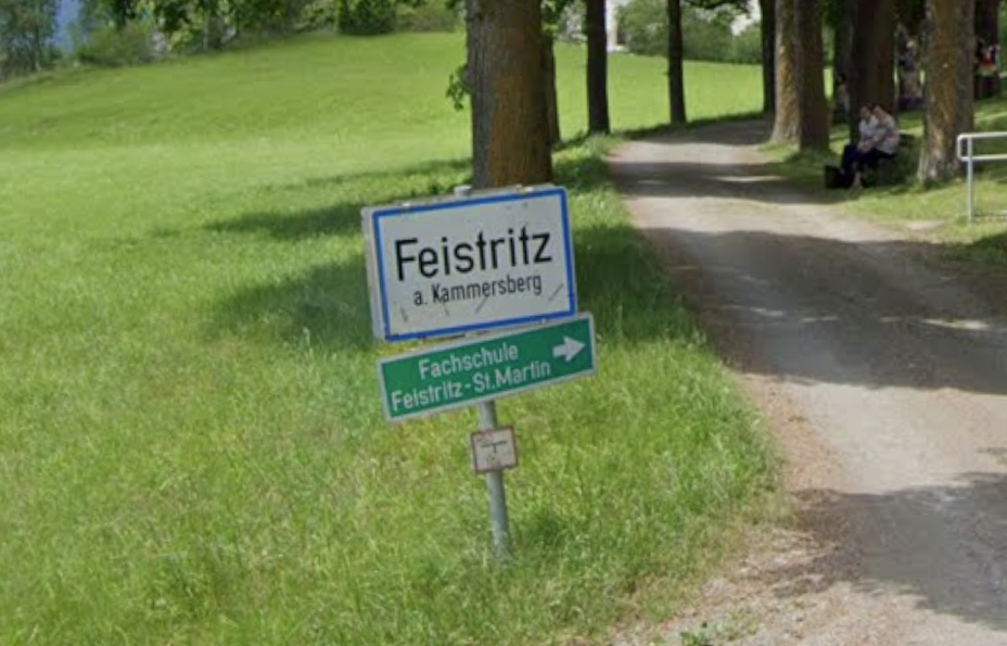 Heute.at - Zwei Ortstafeln, 30er-Schild geklaut – Polizei rätselt