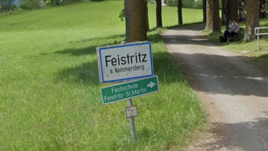 Heute.at - Zwei Ortstafeln, 30er-Schild geklaut – Polizei rätselt