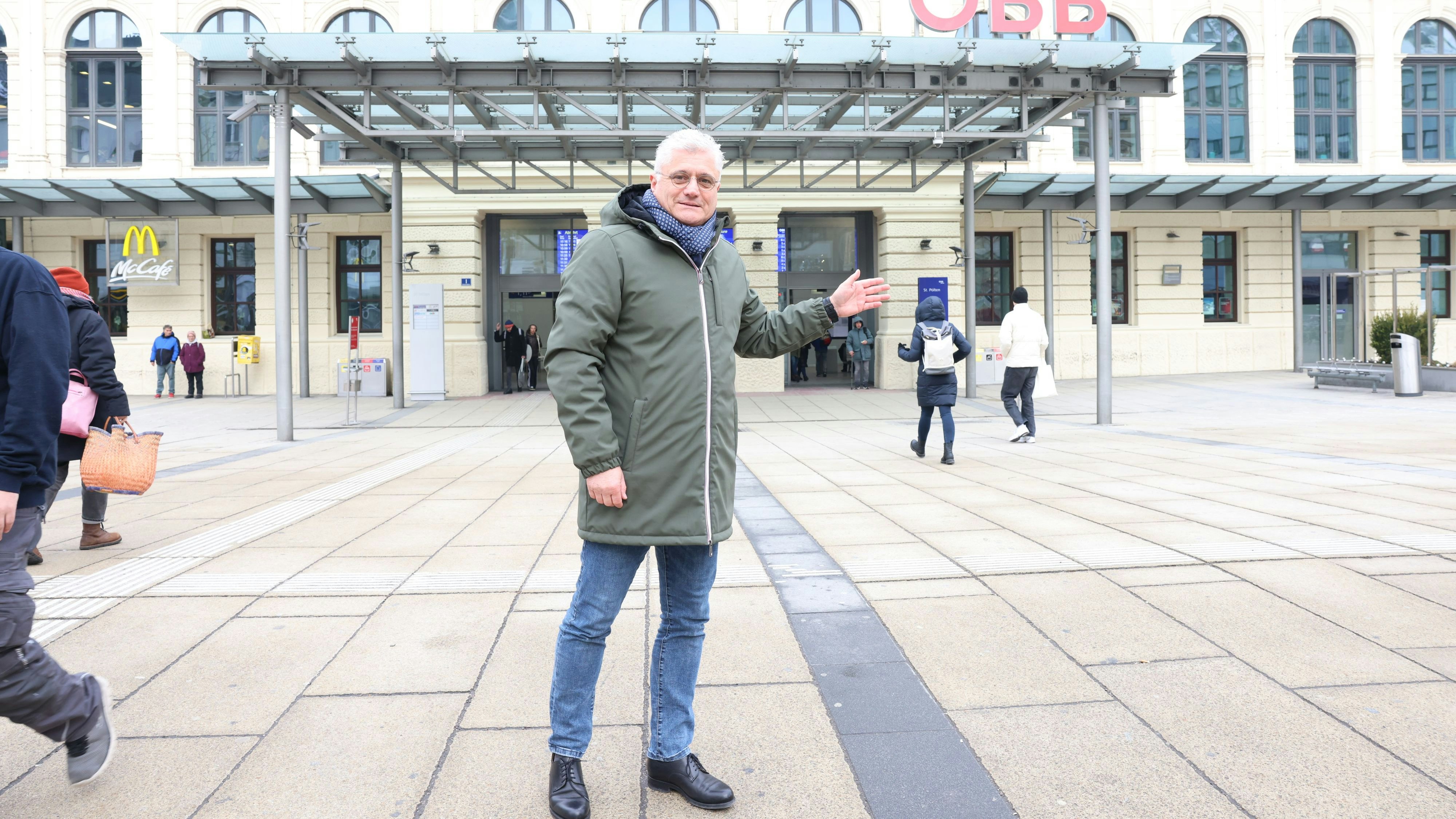 FPÖ-Spitzenkandidat Martin Antauer bereitet die Sicherheit am Bahnhof große Sorgen. Besonders in der Nacht soll es hier Probleme geben.