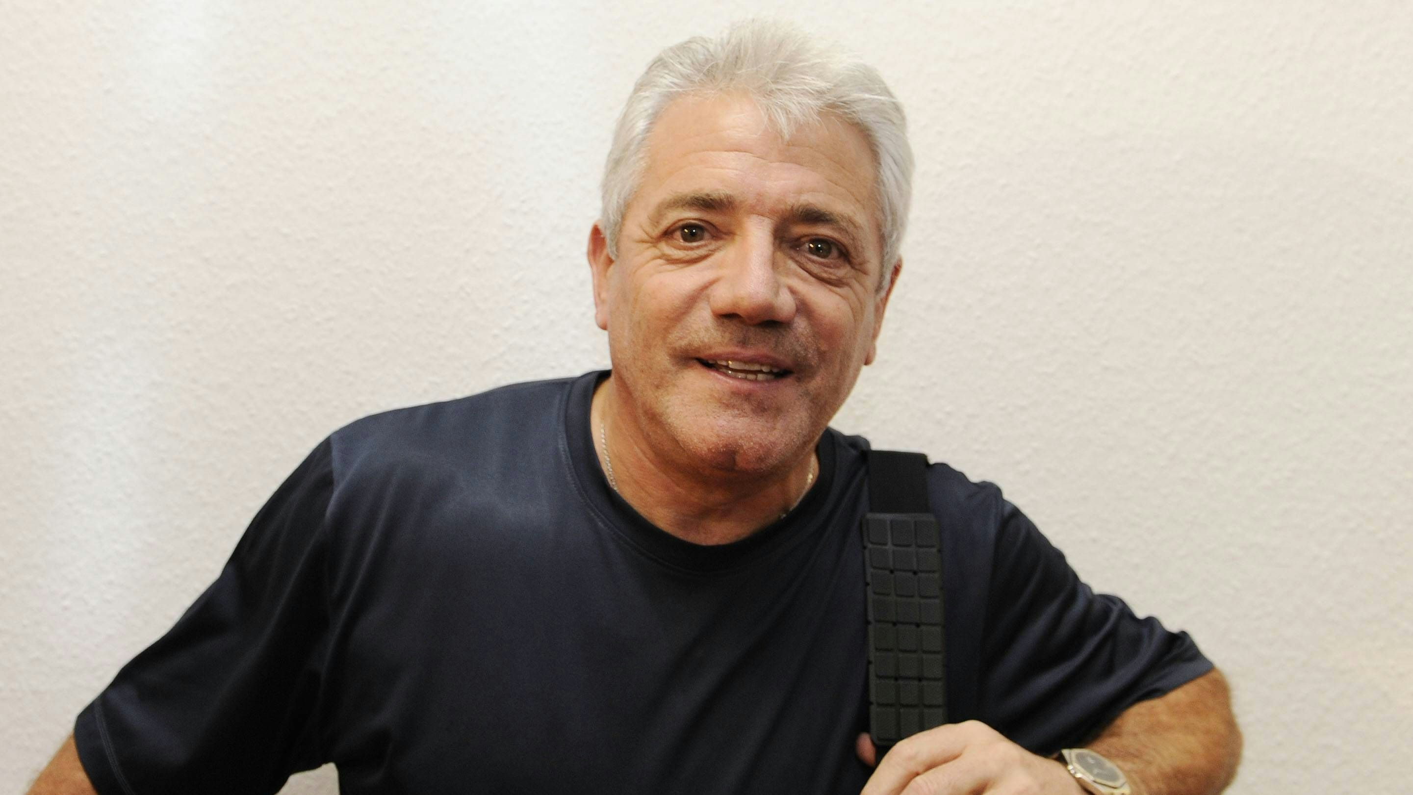 Heute.at - Große Sorge! Fußball-Legende an Krebs erkrankt