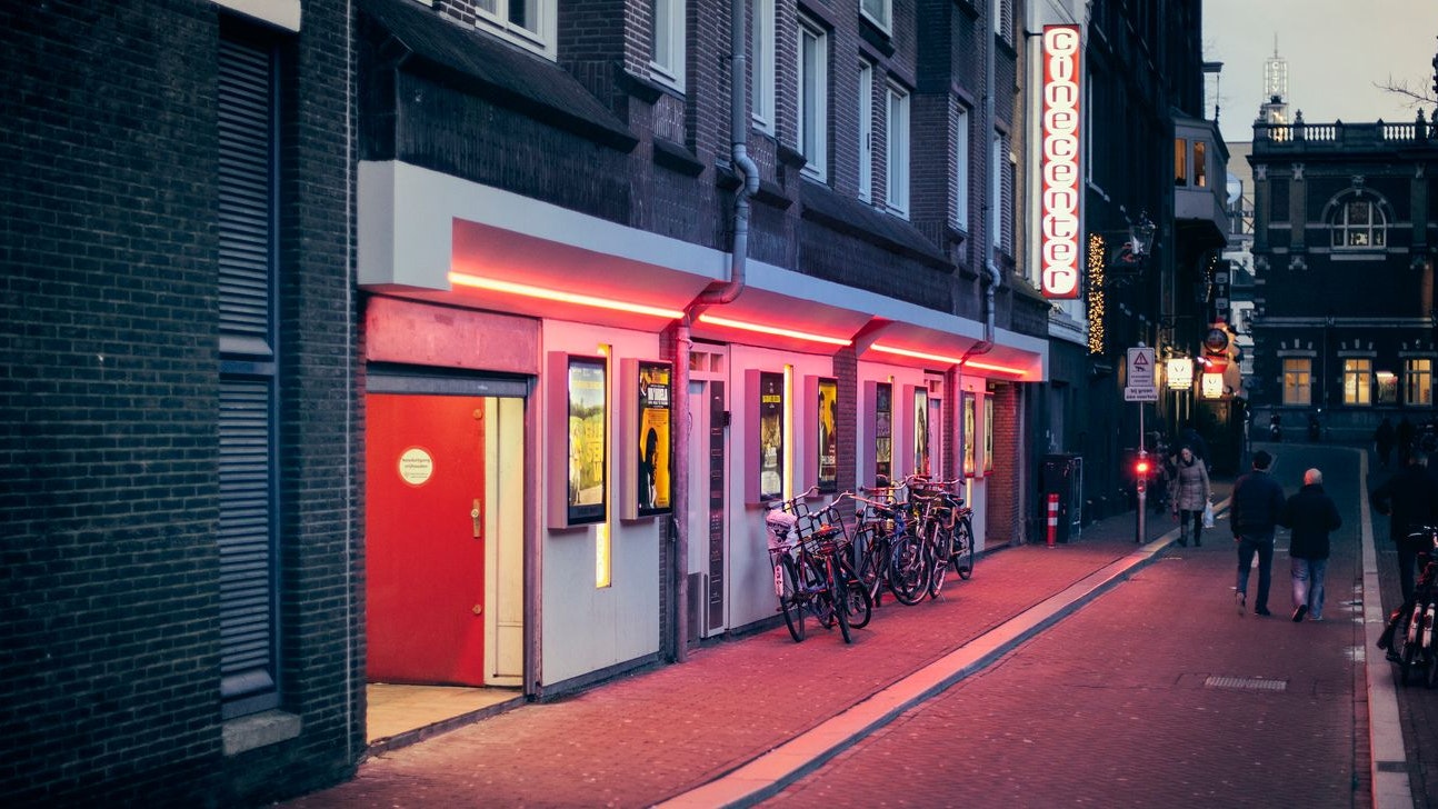 Jedes dritte Kino in den Niederlanden akzeptiert kein Bargeld mehr