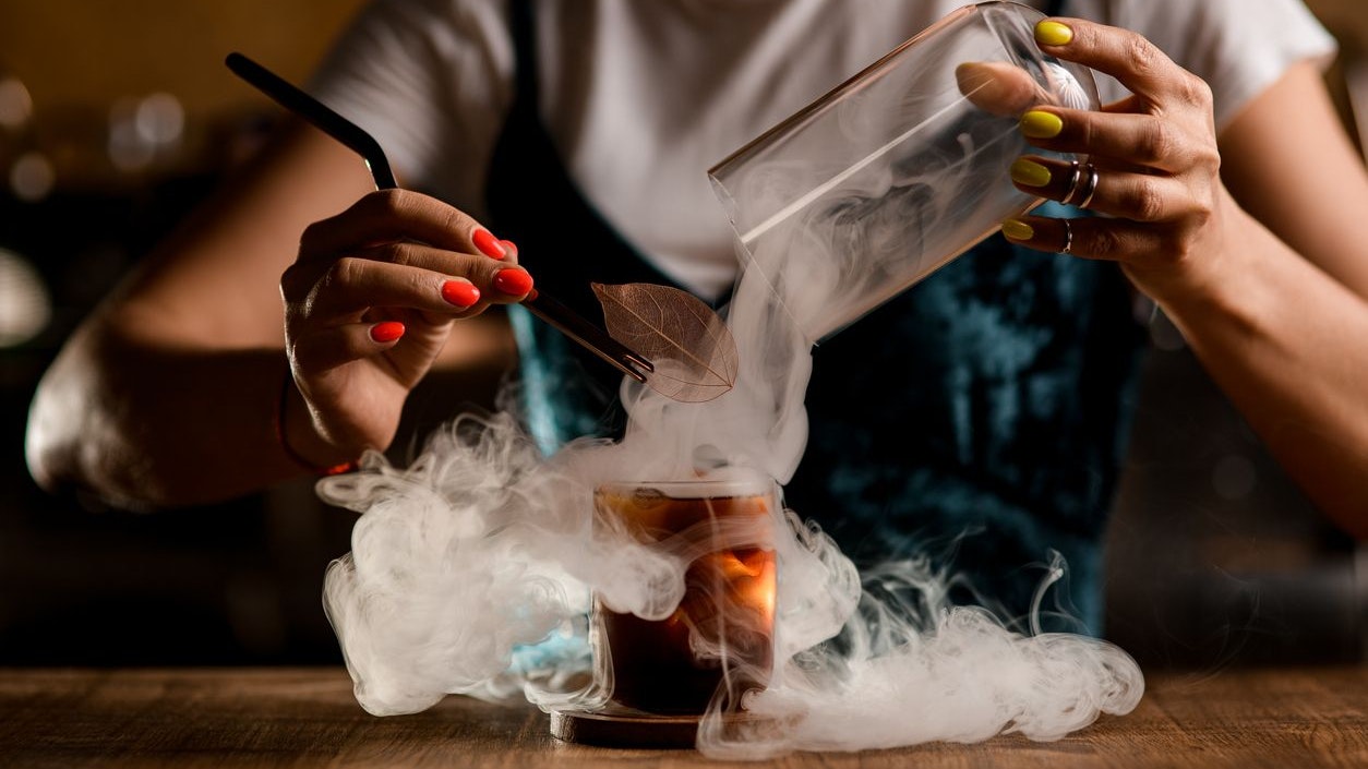 Heute.at - Diese Cocktailzutat kann Magenexplosion verursachen