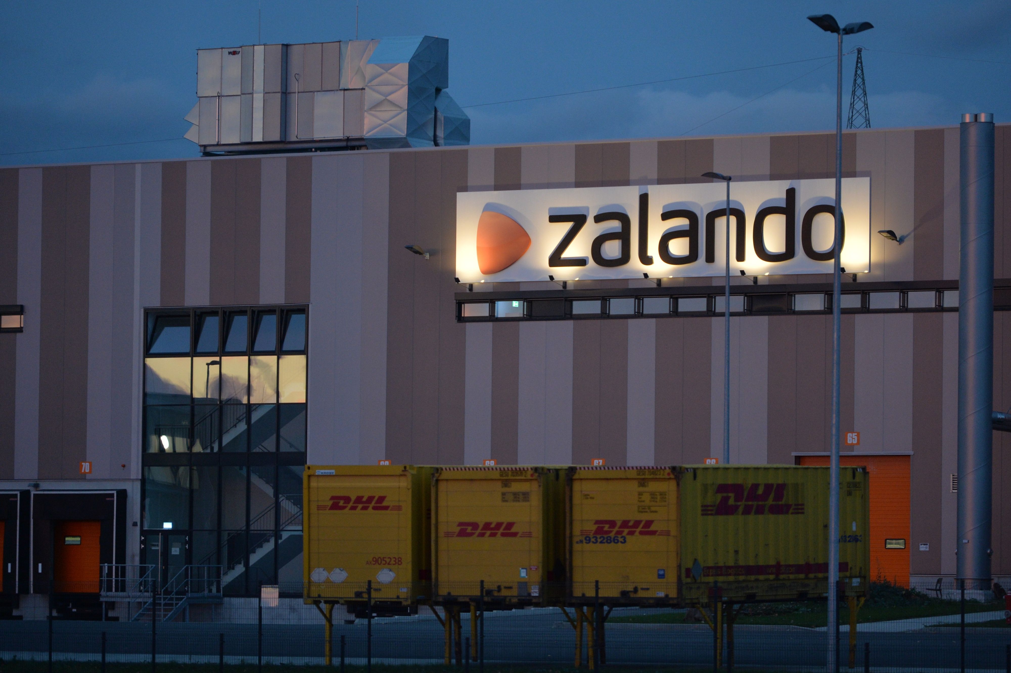 Heute.at - Zalando schließt Standort – 2.700 Mitarbeiter betroffen