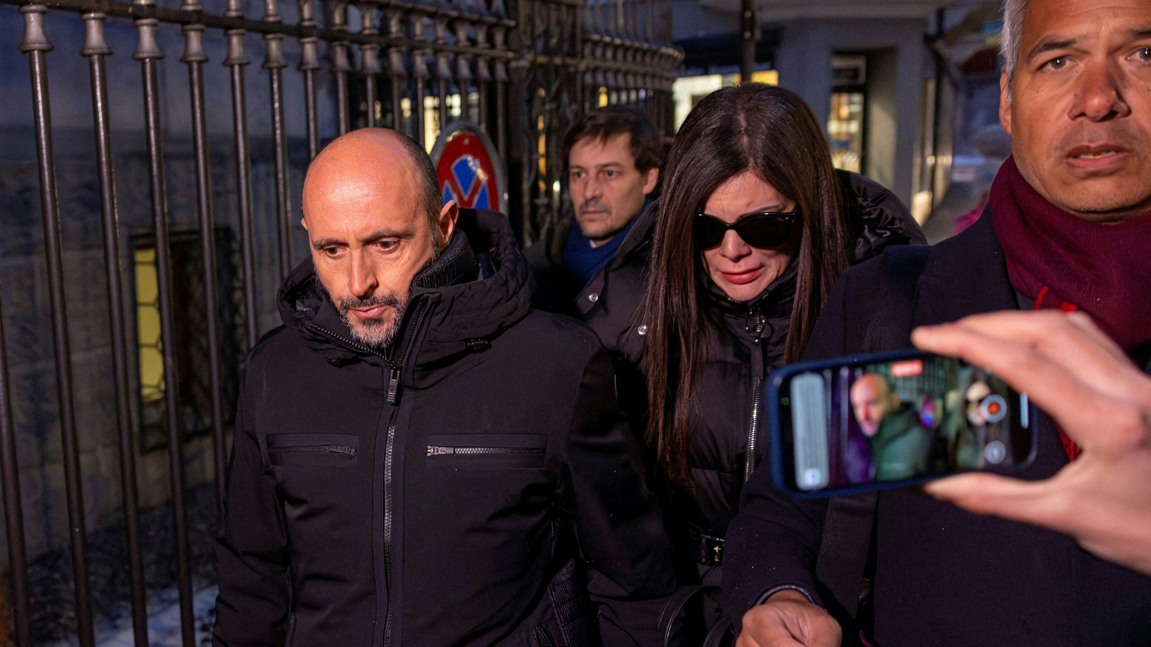 Heute.at - Todes-Barchef bot Frauen zur Prostitution an