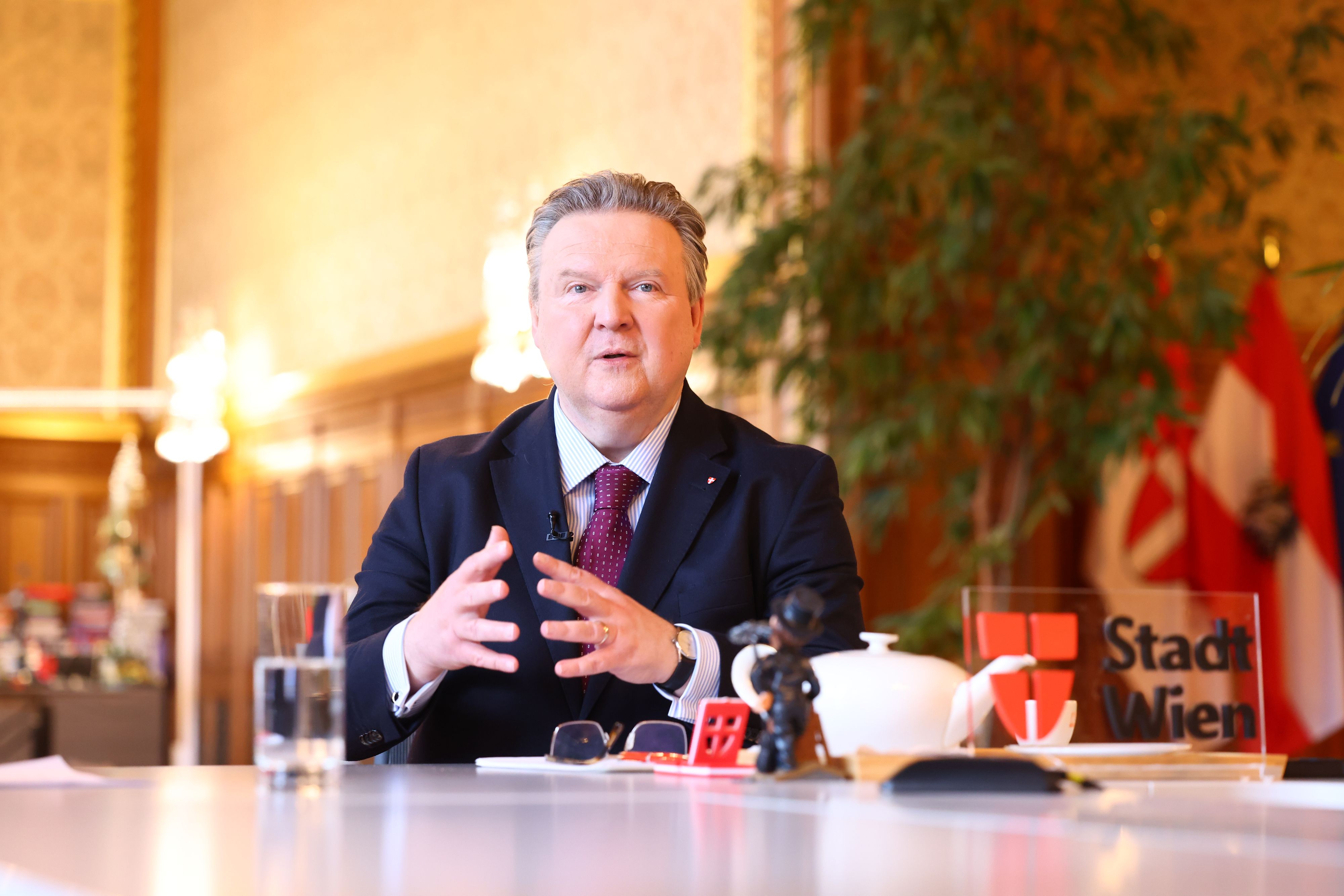 Heute.at - Ludwig: Sind sensibel, was Gebührenerhöhung betrifft